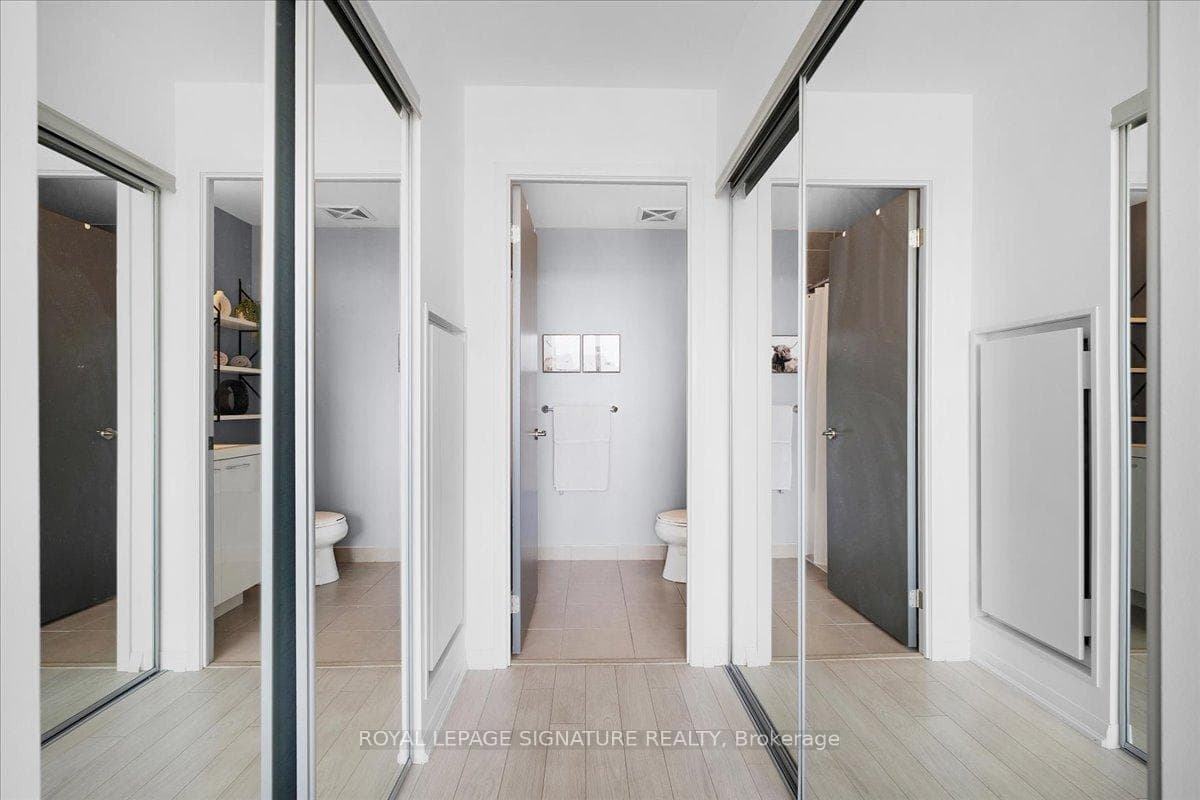 3091 Dufferin Street Unit 824 photo 12
