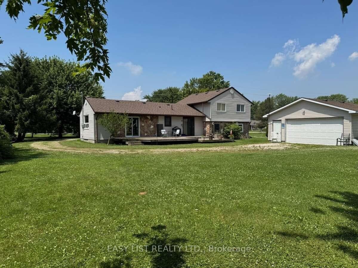 3104 St Clair Parkway photo 5
