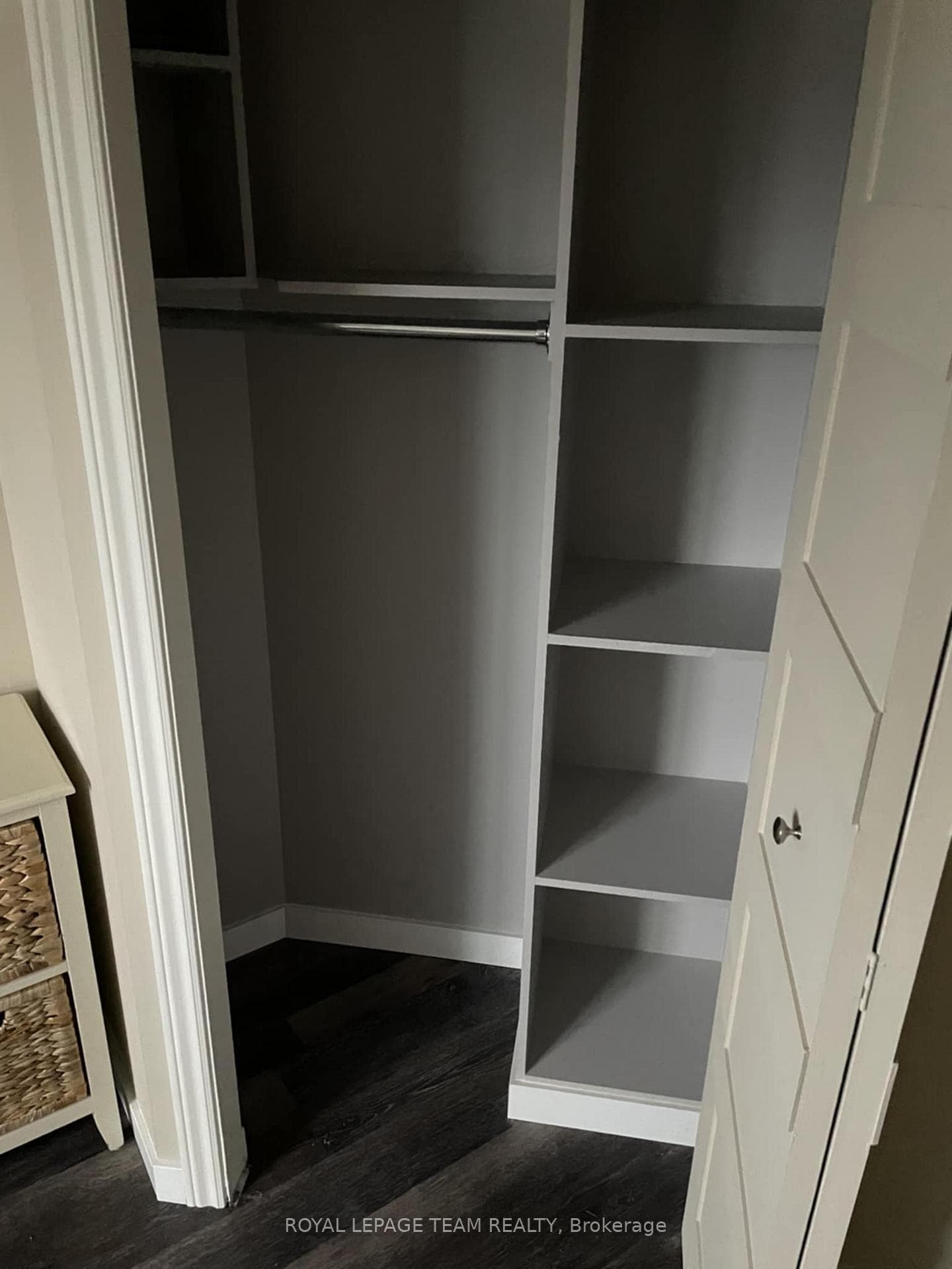 STORAGE, LINEN