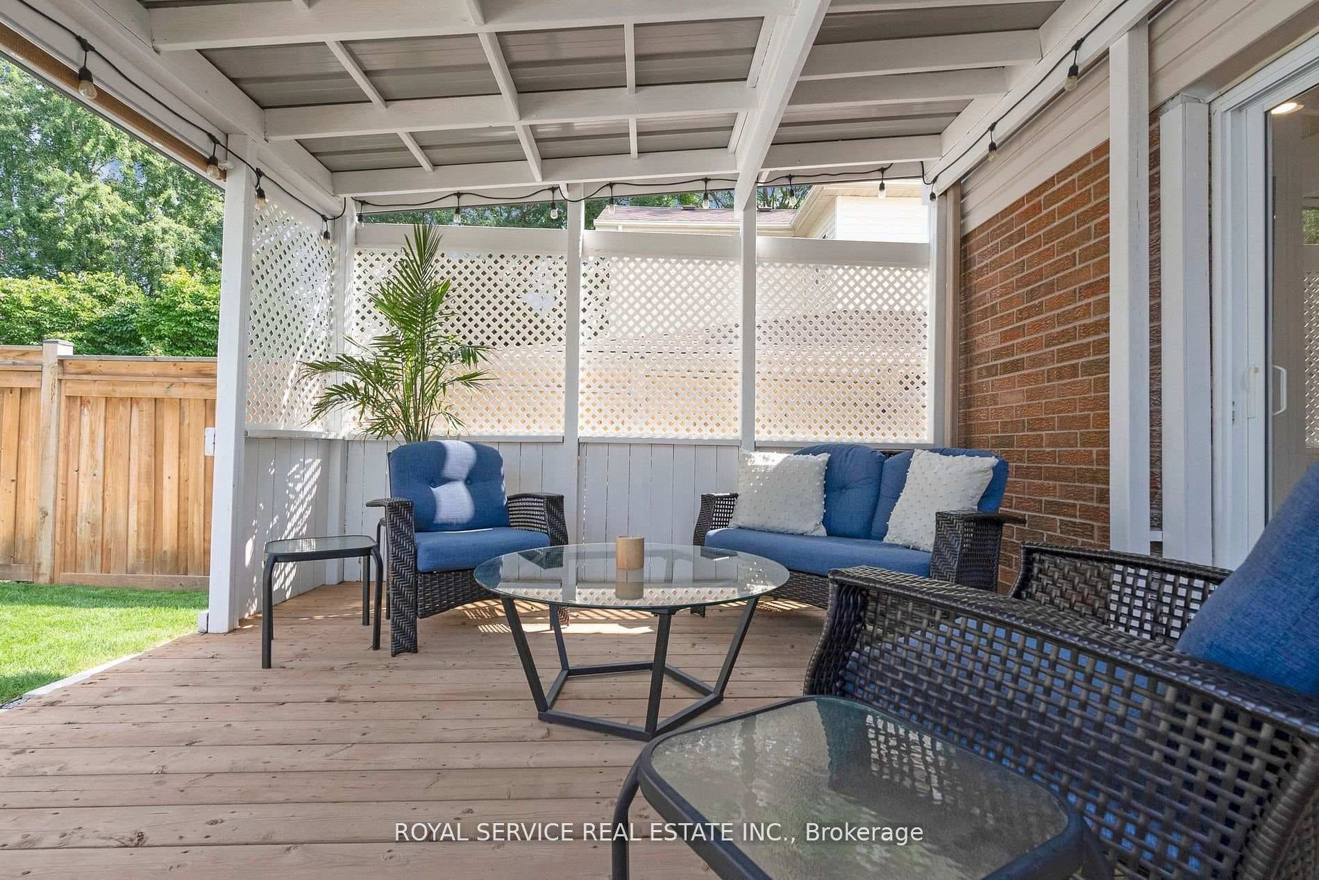 16 Resnik Drive photo 38