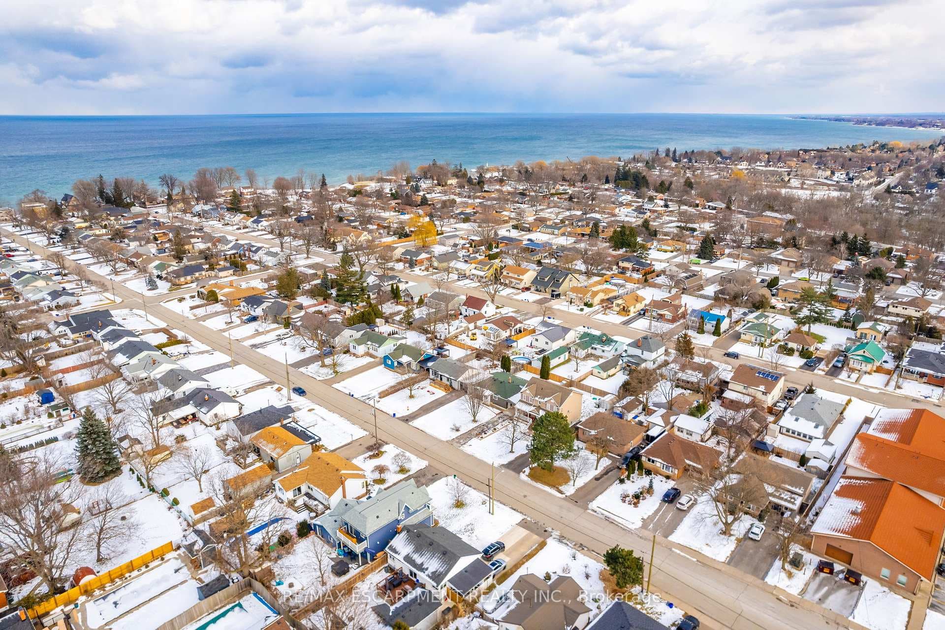 14 Lakeview Avenue photo 35