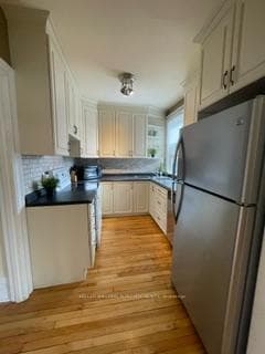 352 Frank Street Unit 2 photo 7