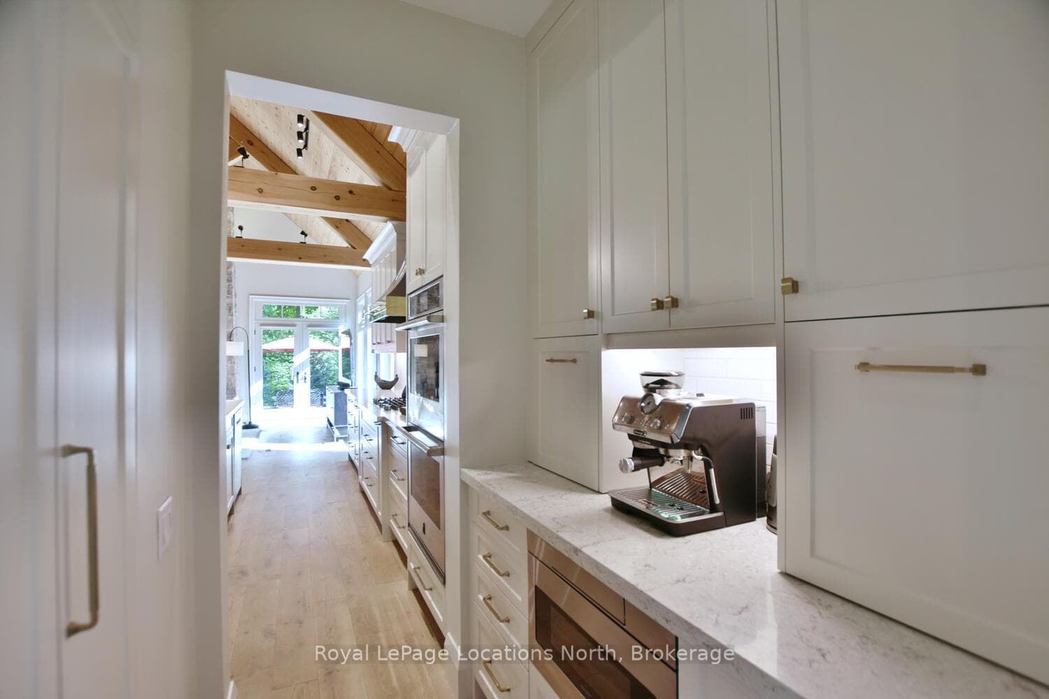107 STUART Court photo 17