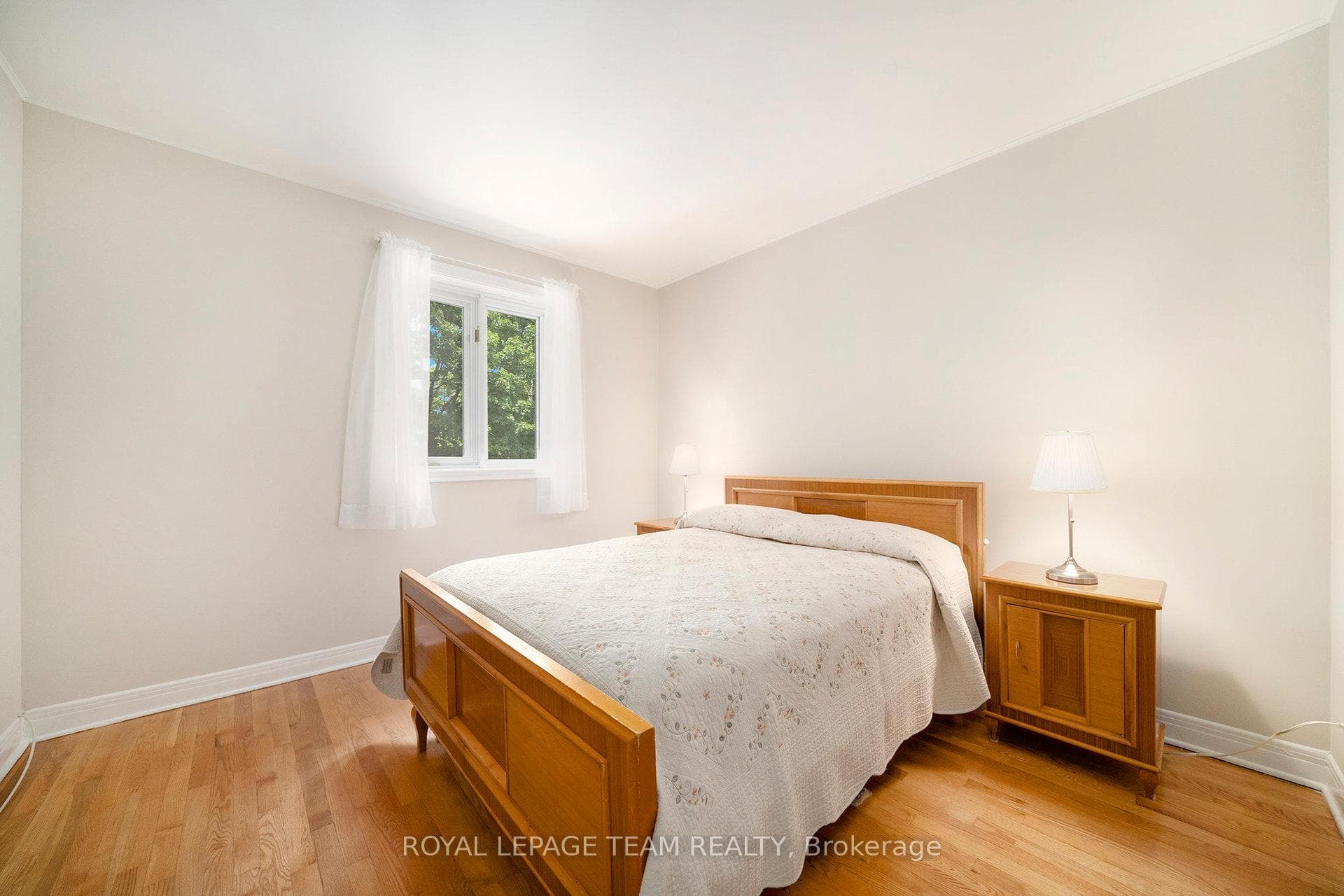367 Ravenhill Avenue photo 20