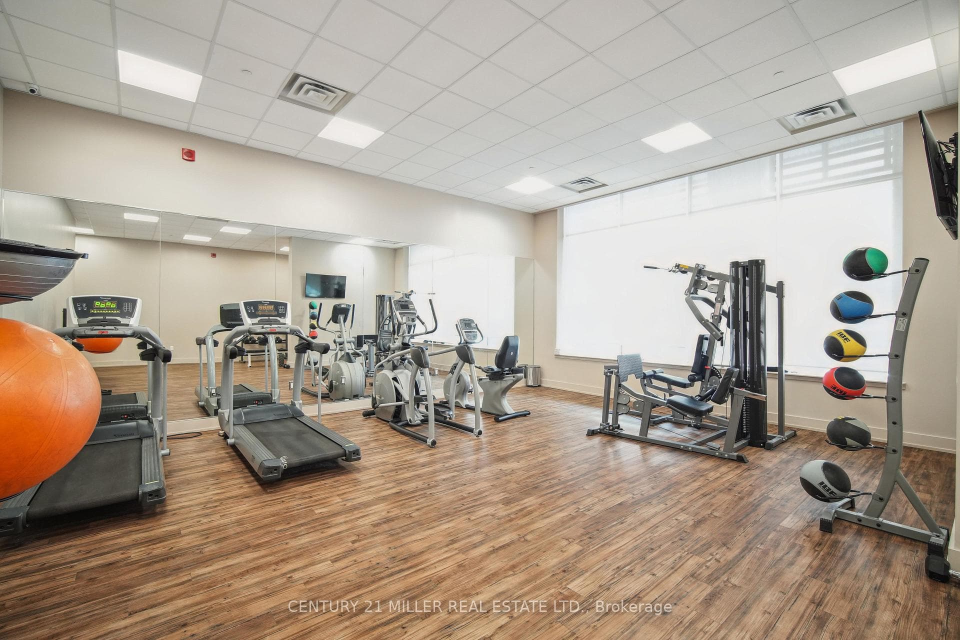 216 Oak Park Boulevard Unit 308 photo 23