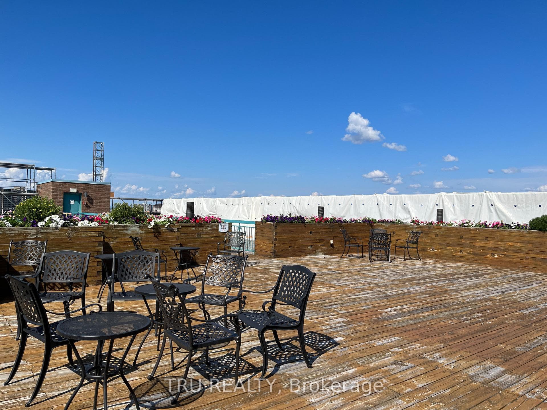1025 Grenon Avenue Unit 718 photo 43