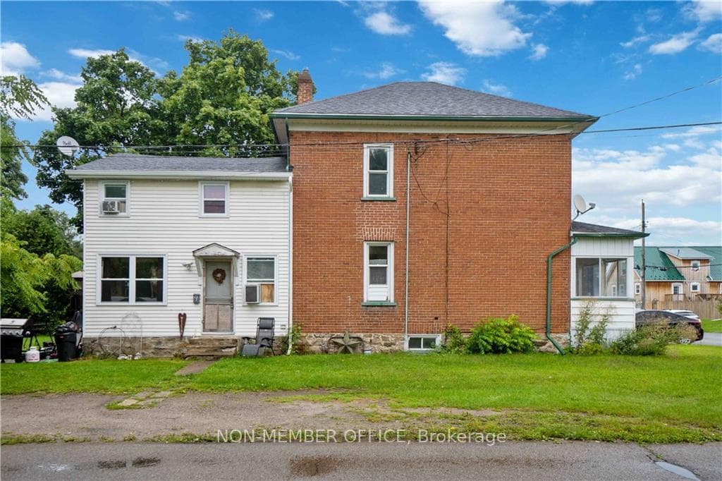 11 JOHNSTON Street photo 2