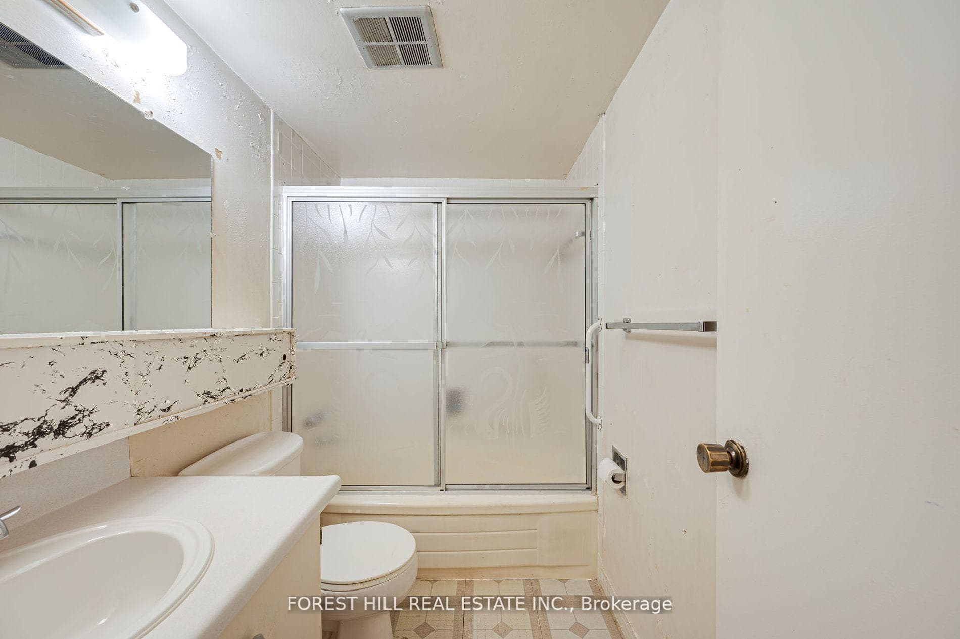 205 Hilda Avenue Unit 812 photo 22