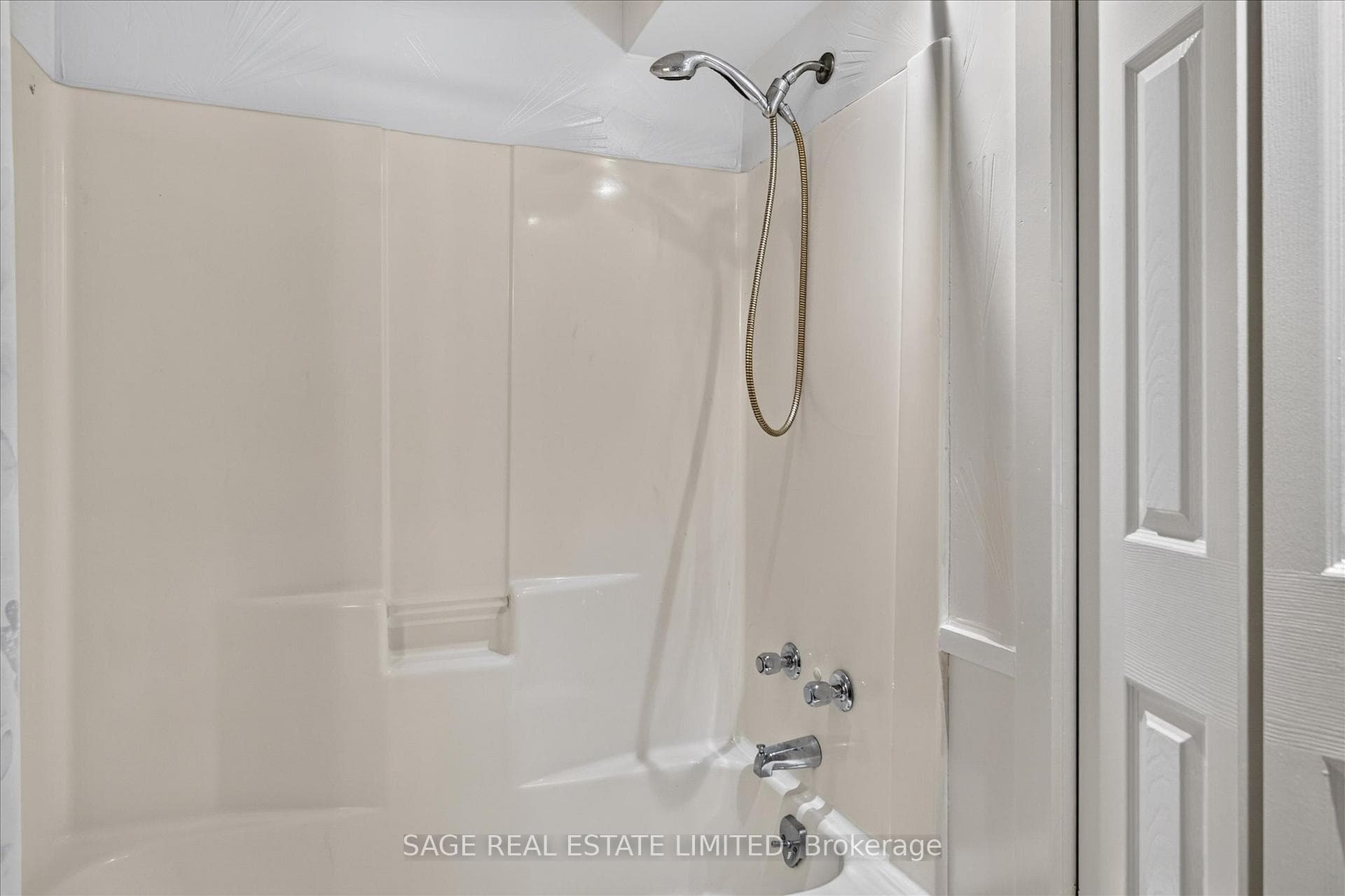 1756 Gordon Fitzgerald Lane photo 25