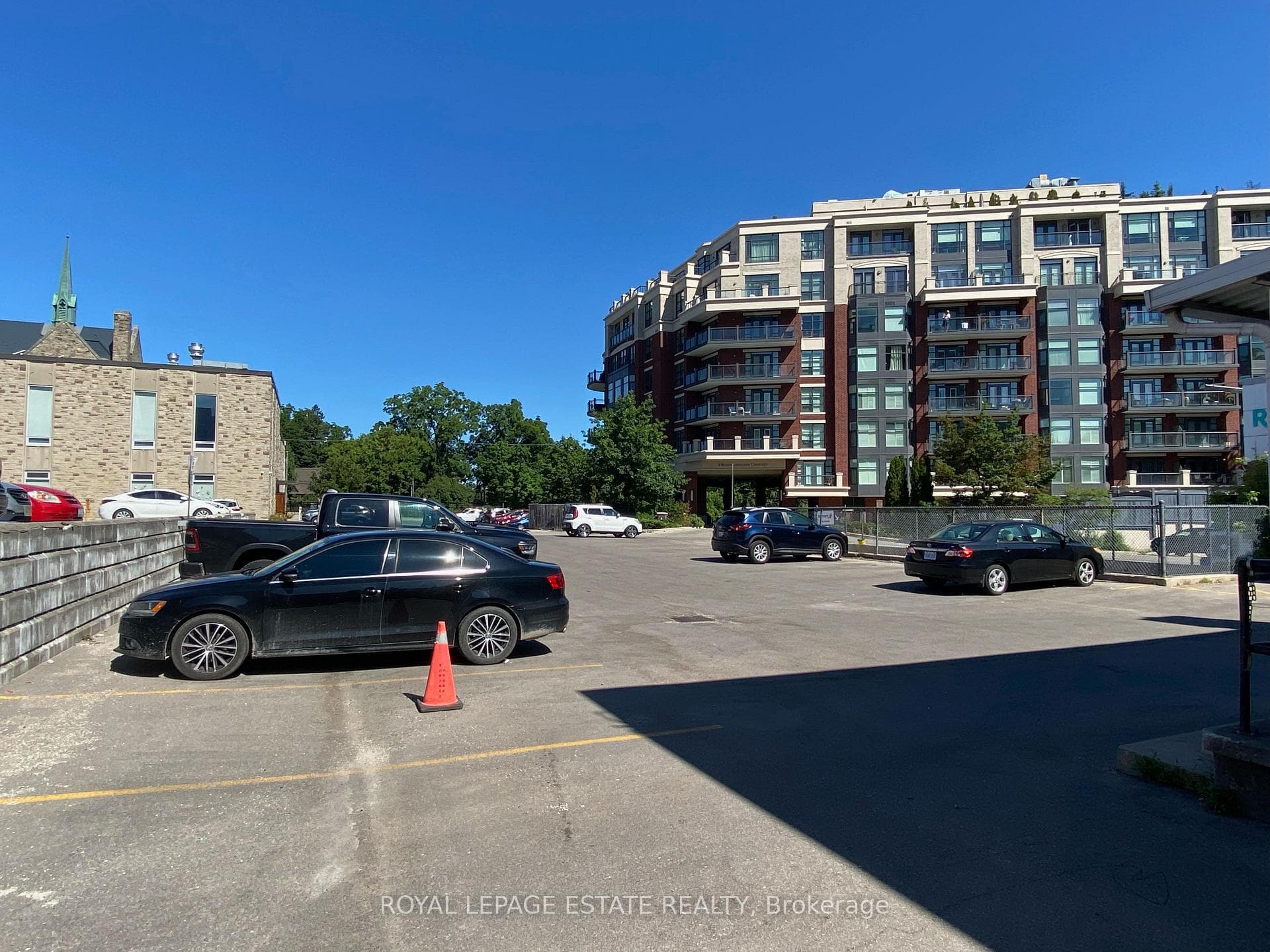 4894-4896 Dundas Street Unit 2-3 photo 9
