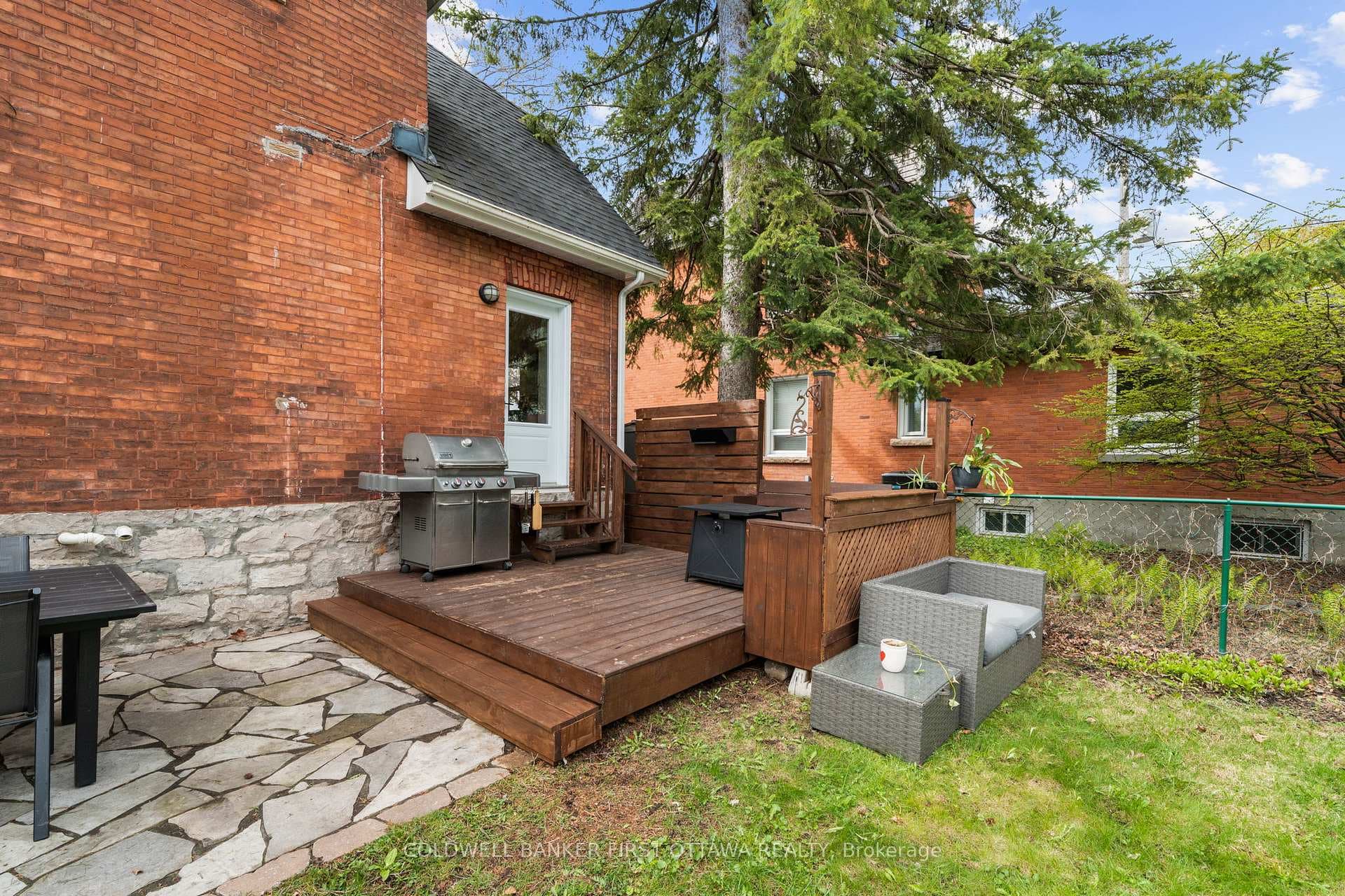 25 Clegg Street photo 33