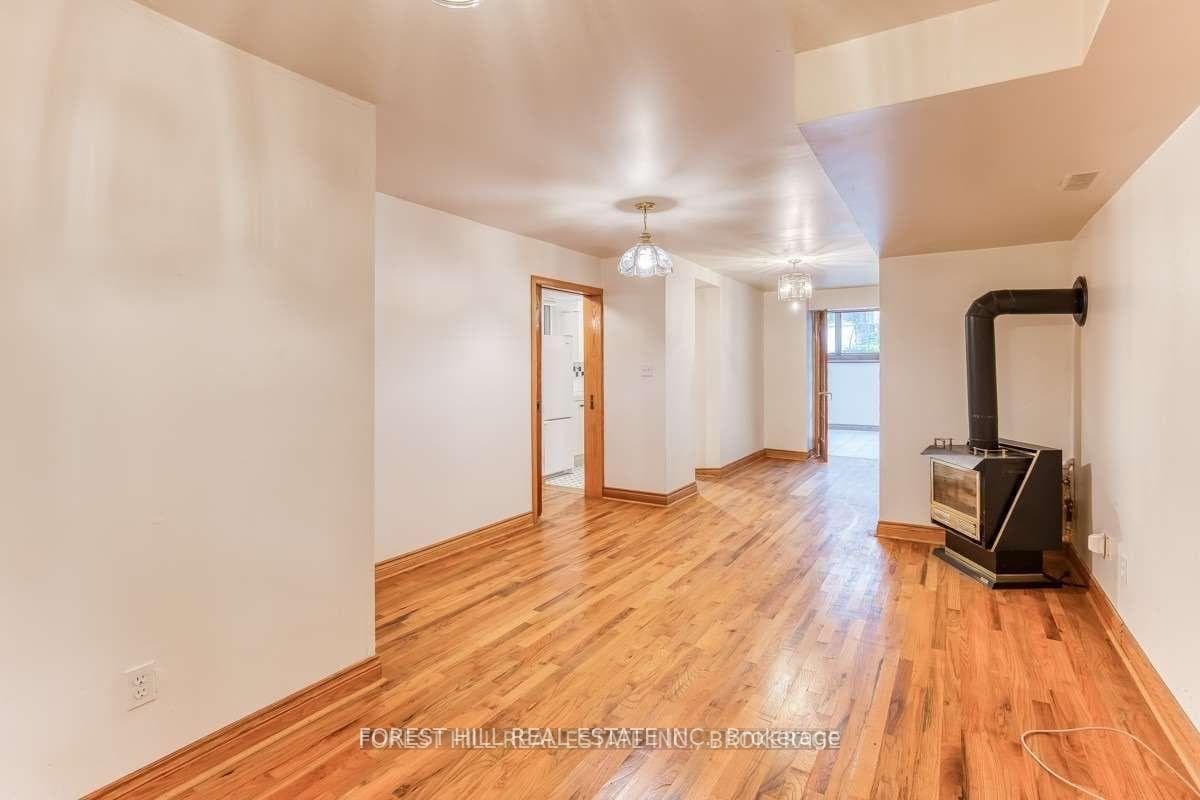 264 Beech Avenue Unit Main photo 18