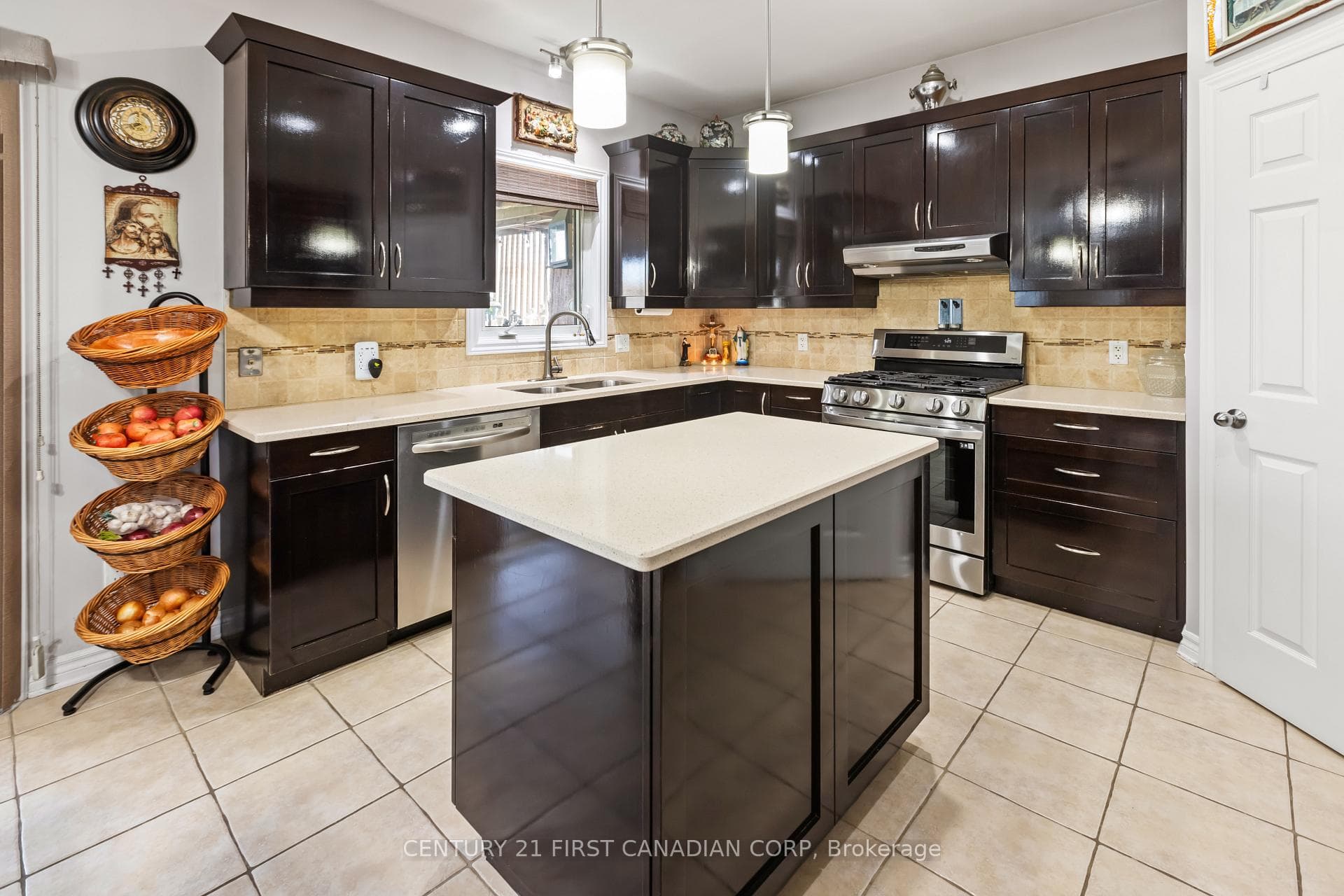 1479 Sandpiper Drive photo 8