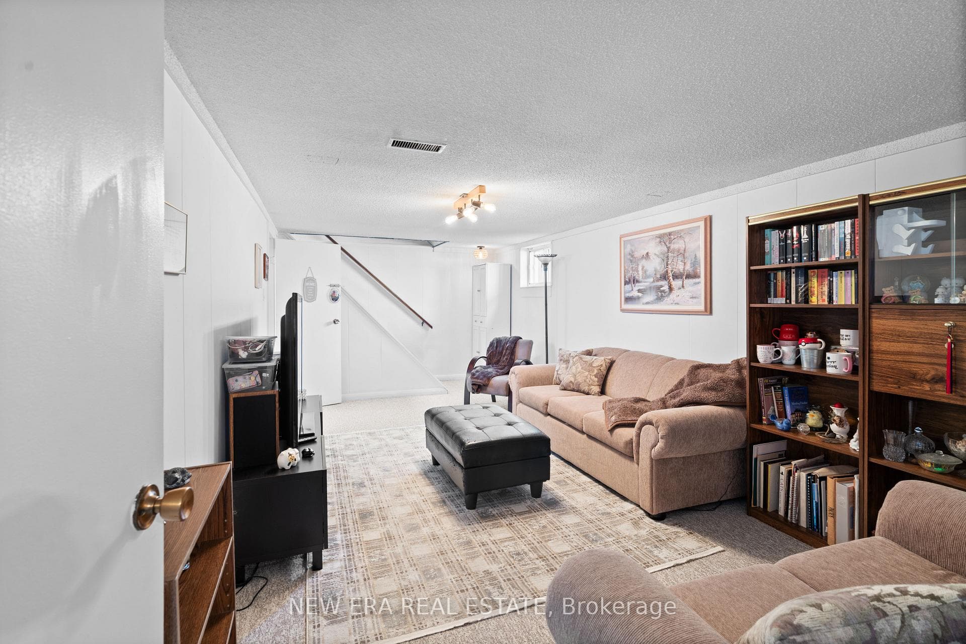 91 Hadrian Drive photo 20