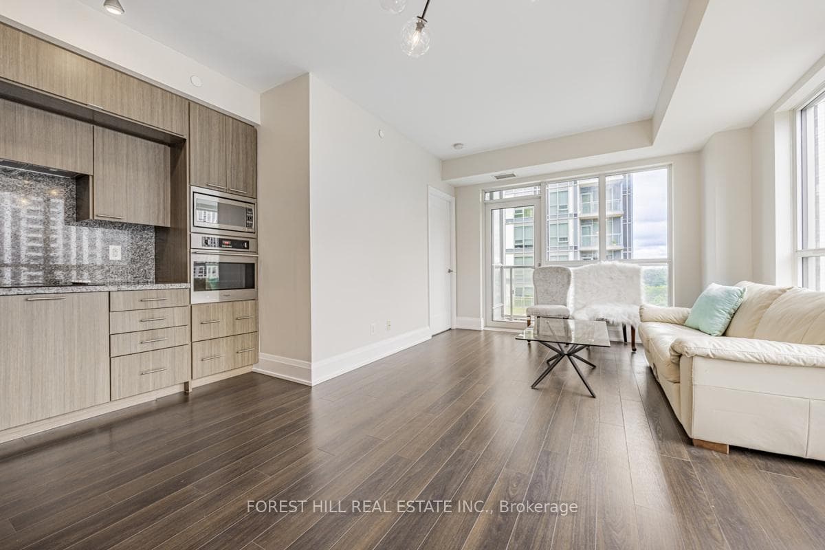 120 Harrison Garden Boulevard Unit 1033 photo 3