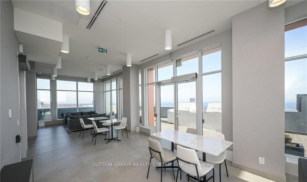500 Brock Avenue Unit 1305 photo 9