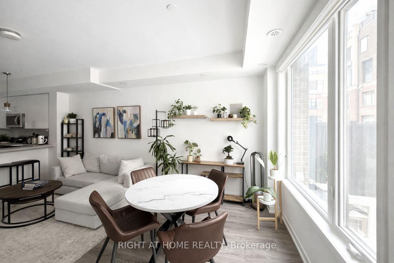 3409 Ridgeway Drive Unit 31 photo 3