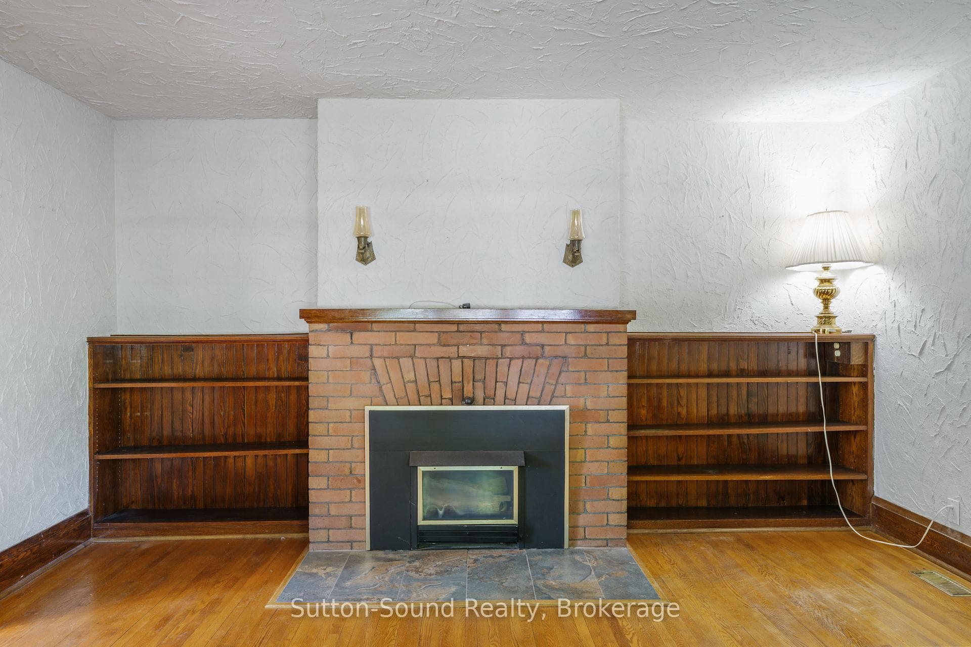 235 7th Street photo 8