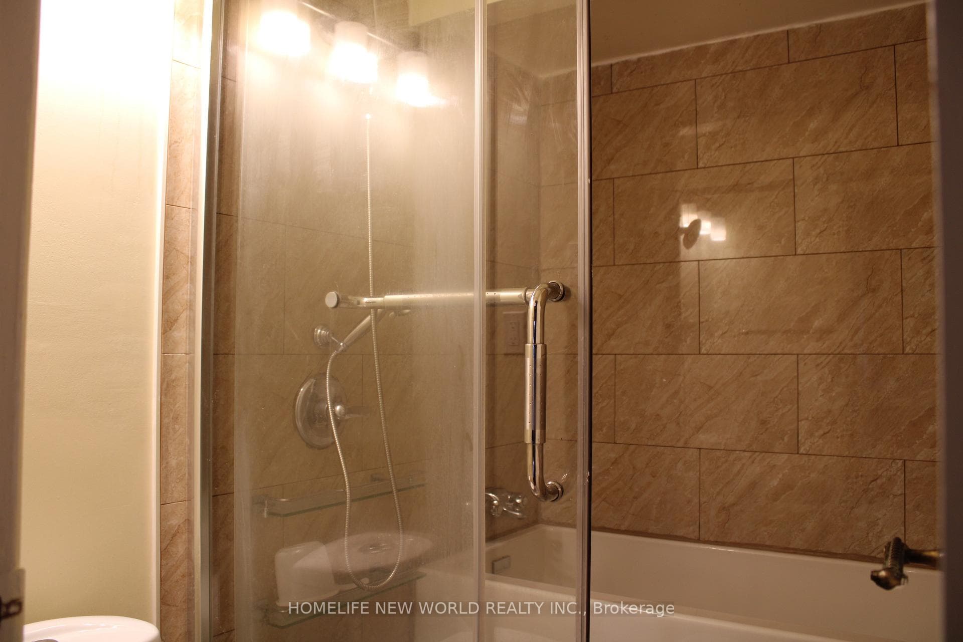 69 Upper Canada Drive Unit 7 photo 15