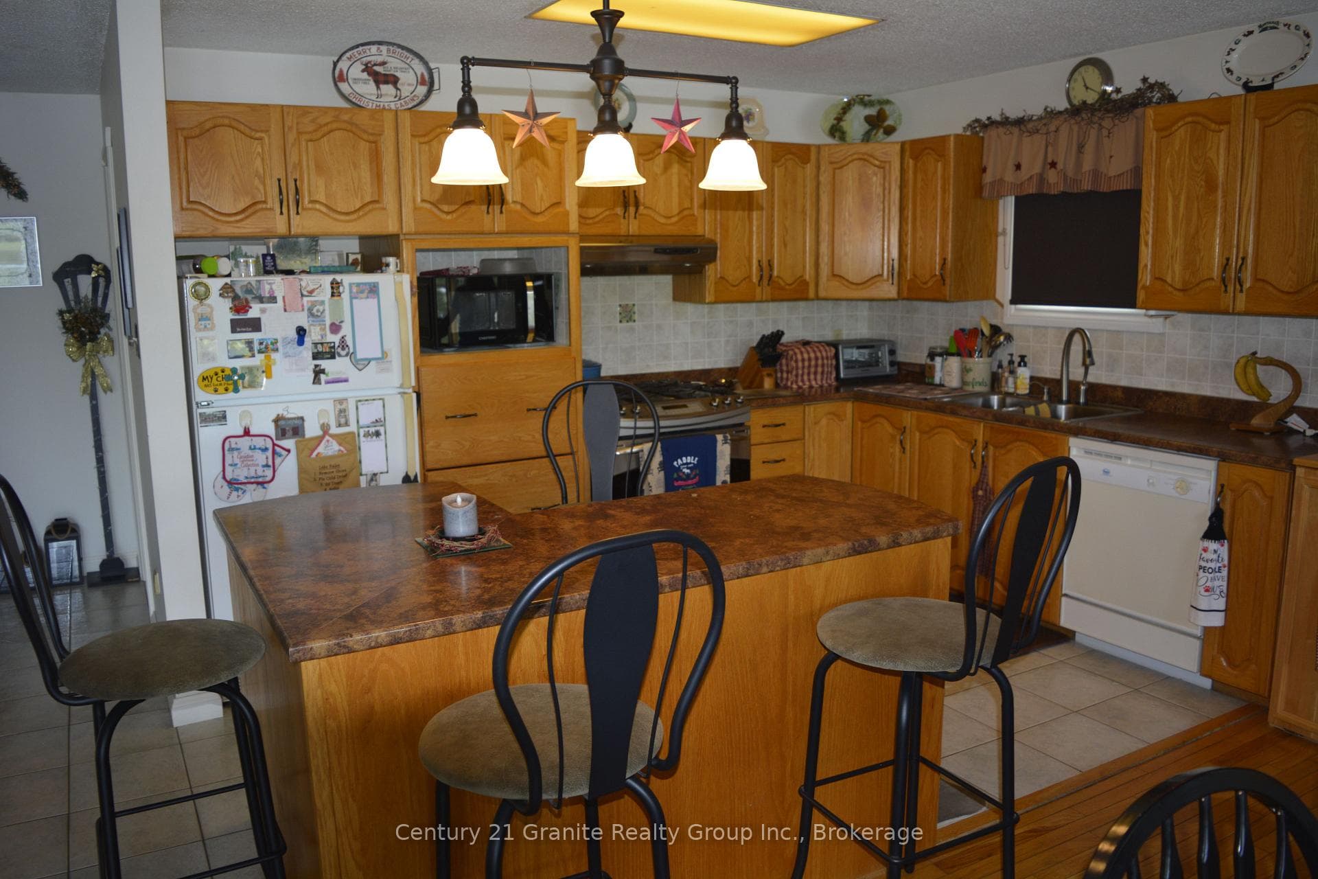 230 RIVER BEND Drive photo 16