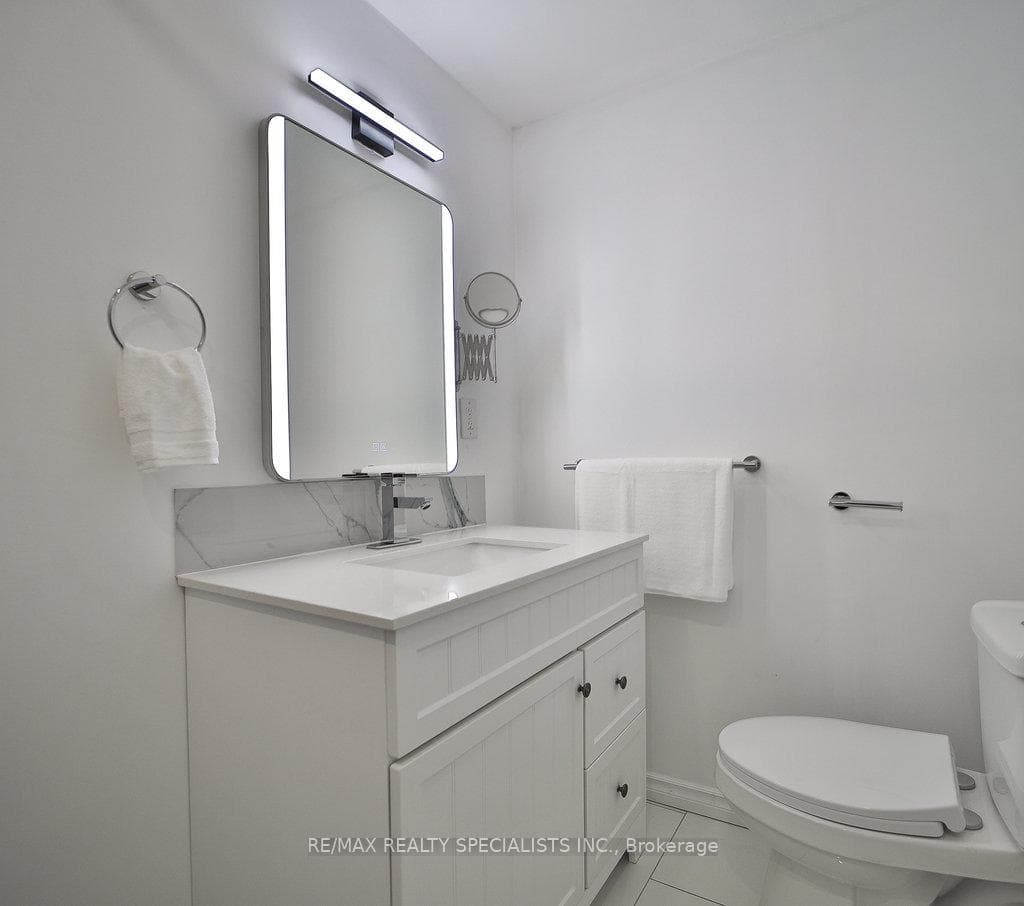 3046 Cantelon Crescent photo 28