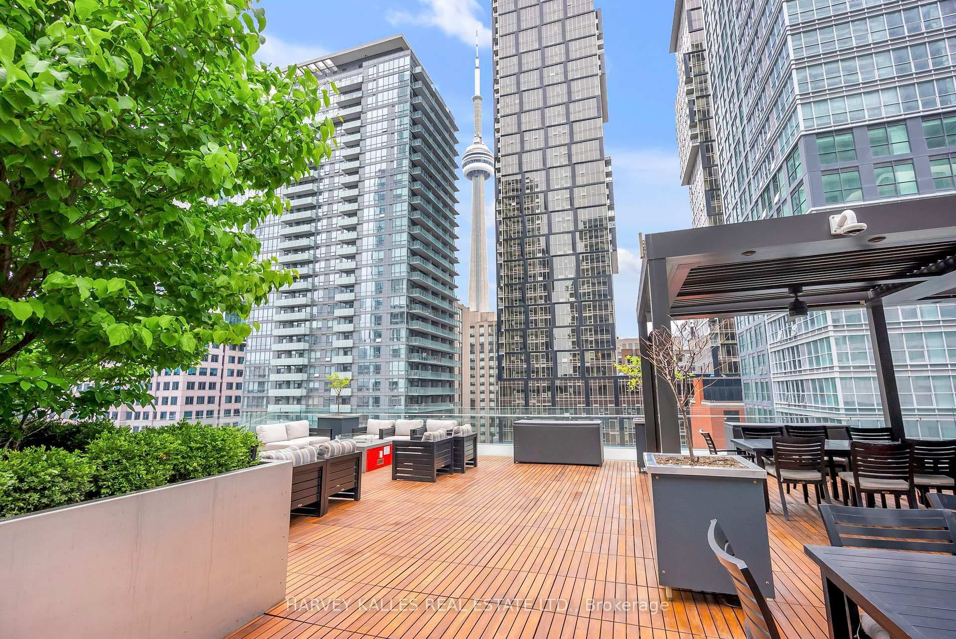 80 John Street Unit 4205 photo 28