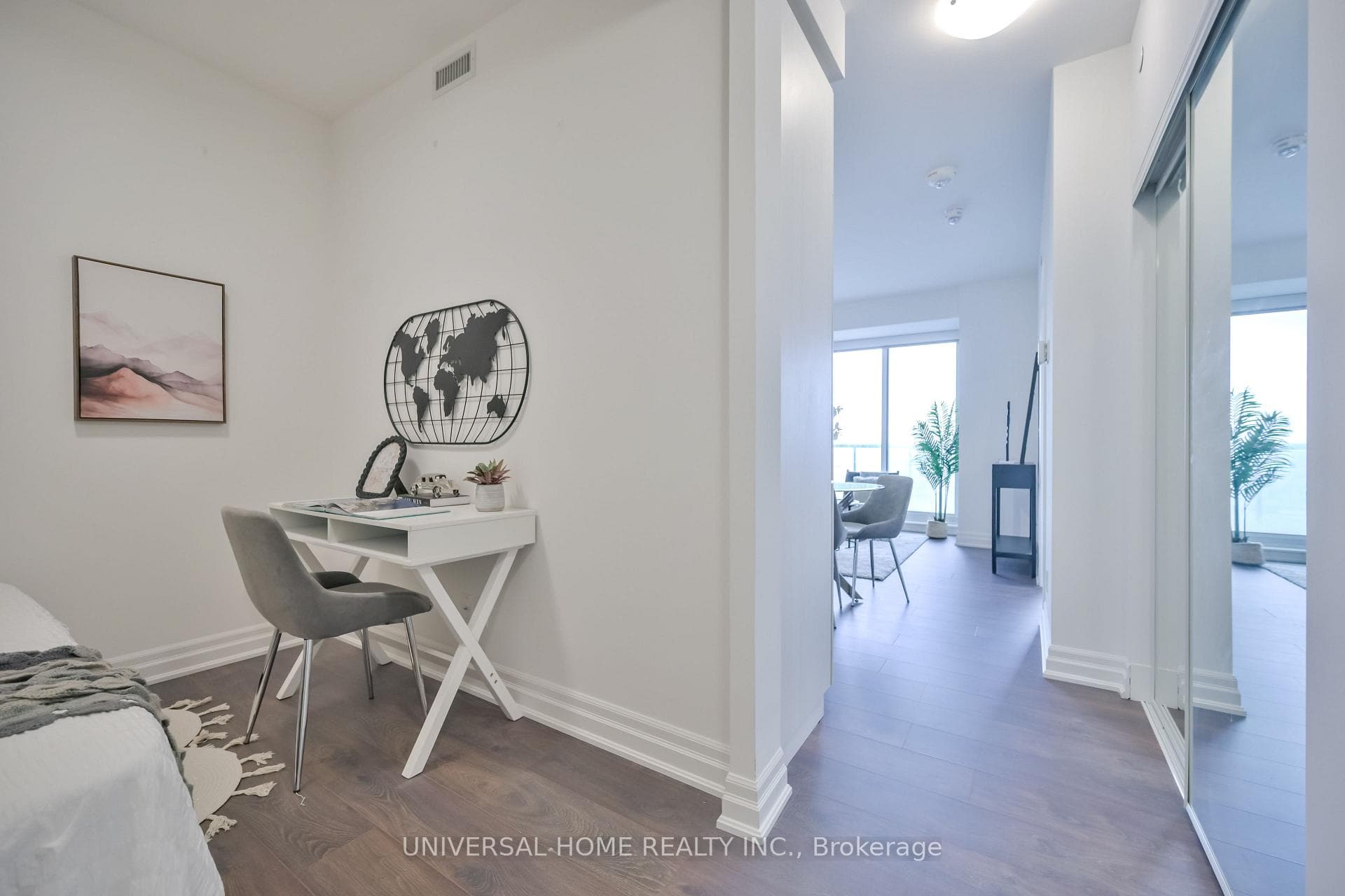 10 Rouge Vally Drive Unit 1411 photo 10