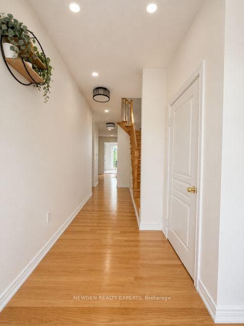 5 Franktown Drive photo 4