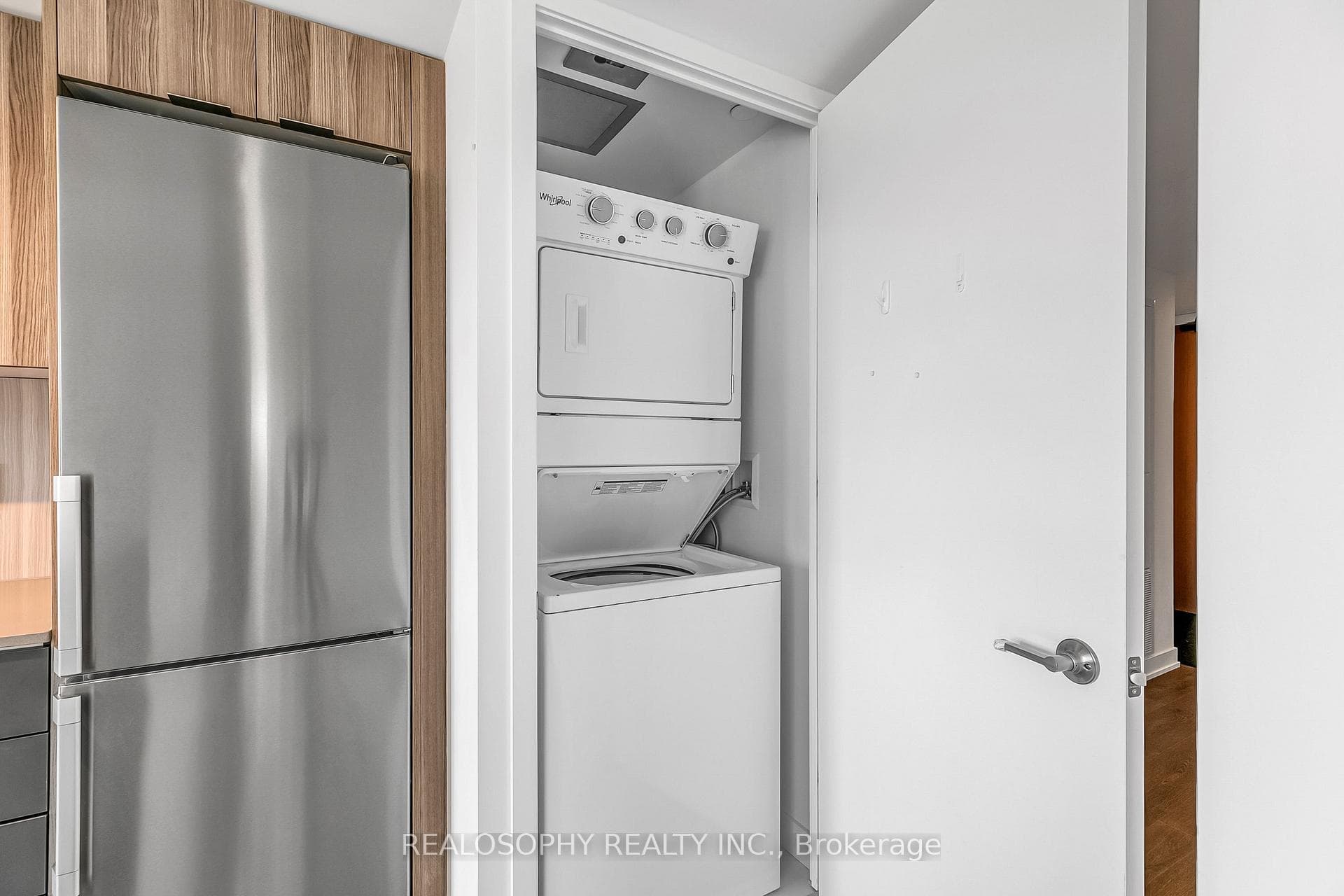 8 Tippett Road Unit 306 photo 21