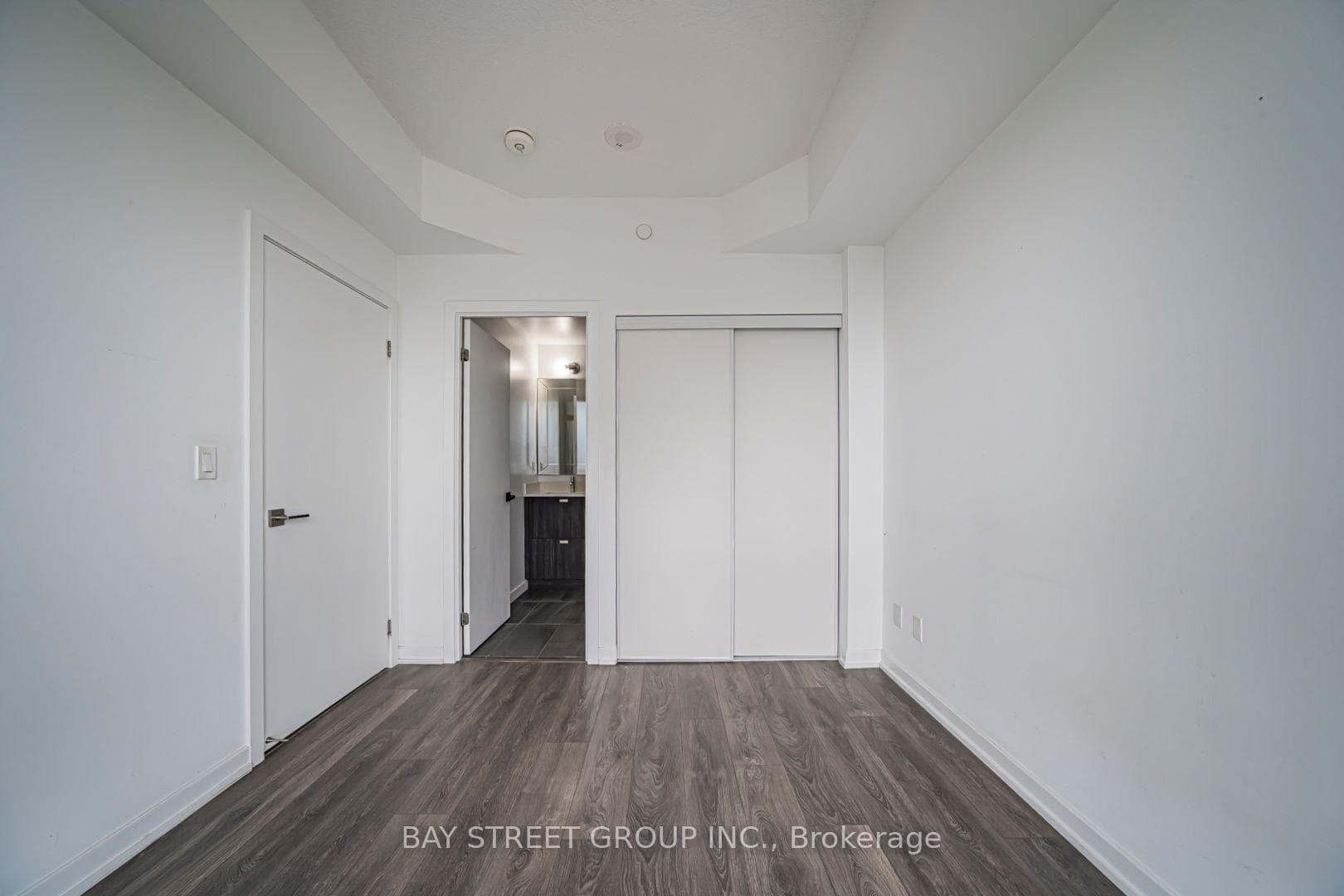 56 Forest Manor Road Unit 1205 photo 14