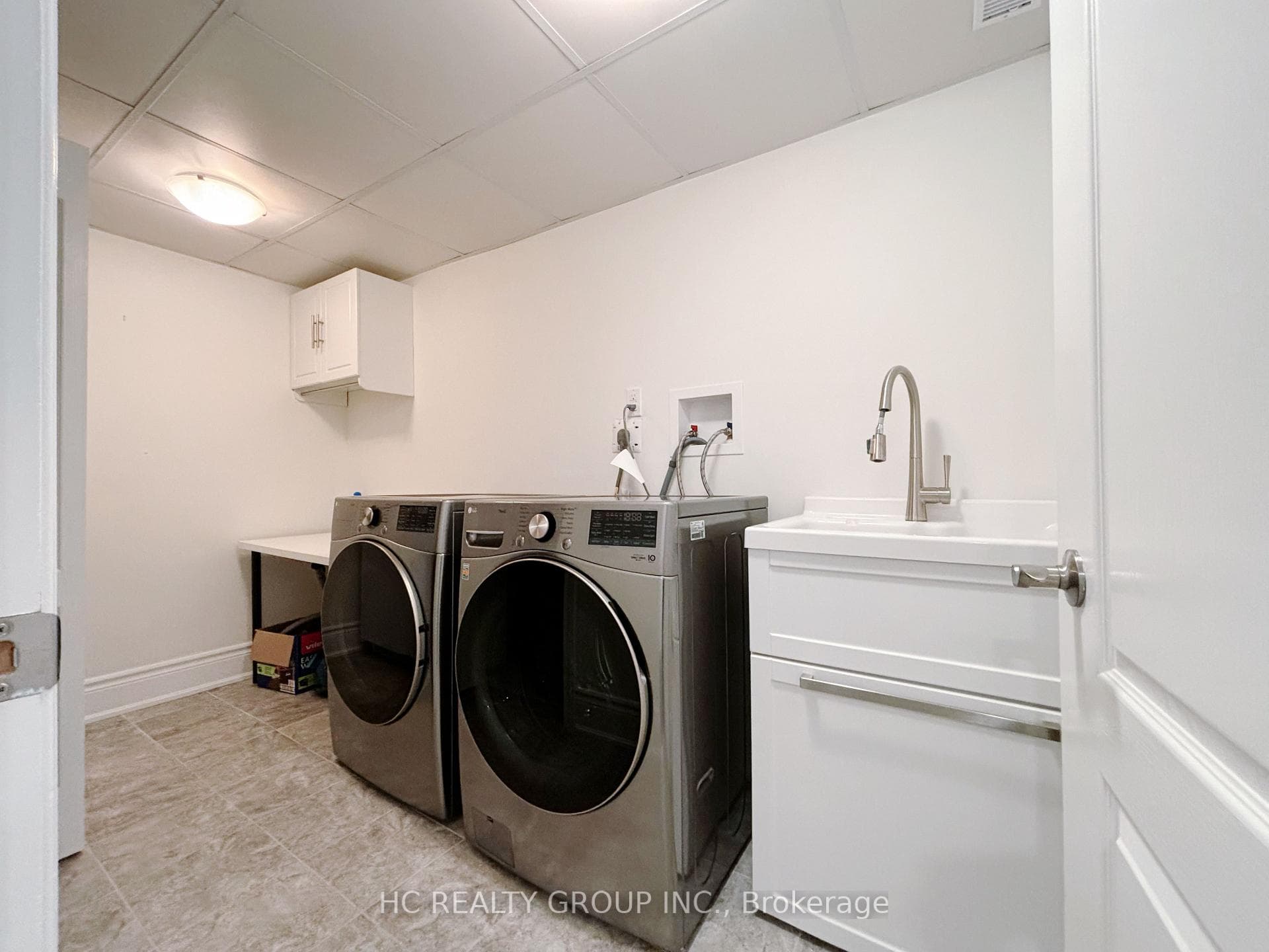 43 Sedgeway Heights photo 38