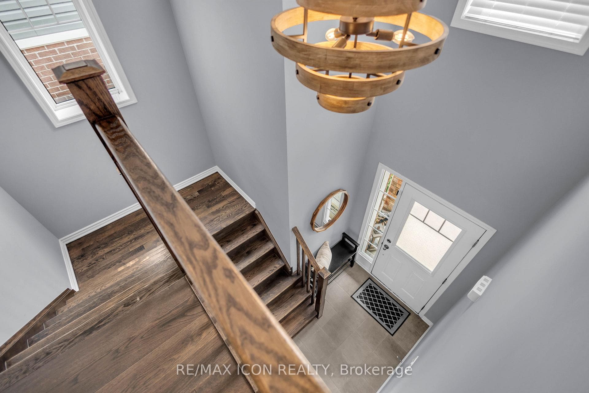 515 Equestrian Way photo 20