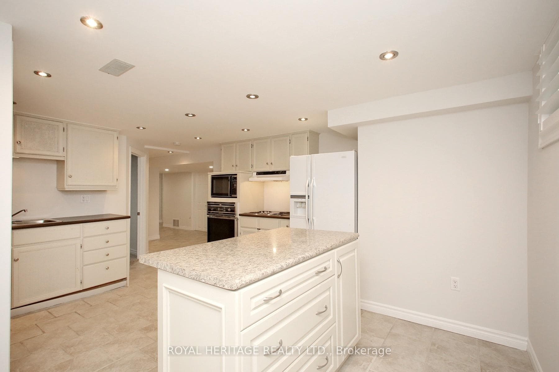21 Wootten Way photo 23