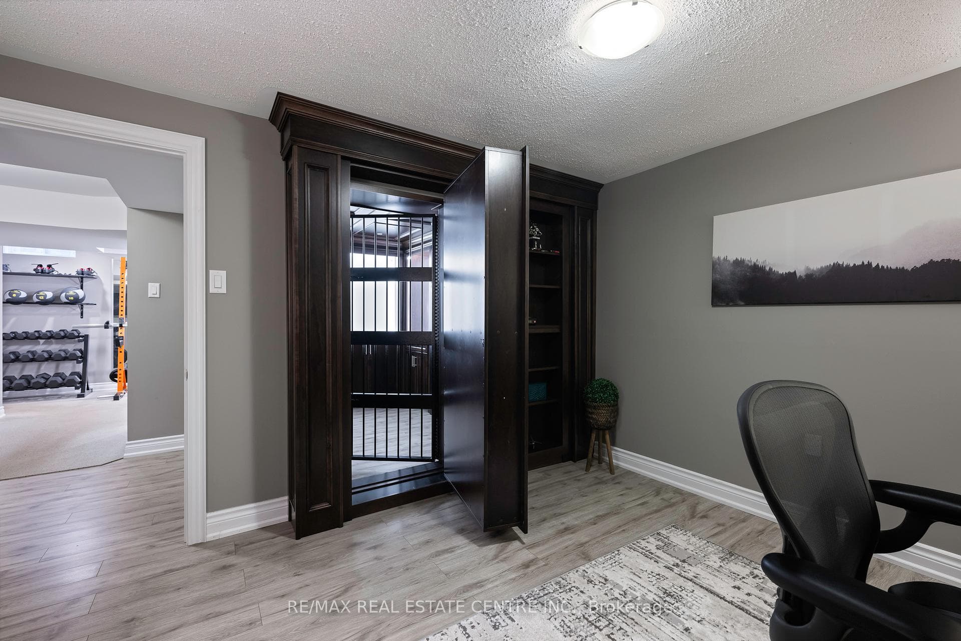101 Kenpark Avenue photo 37