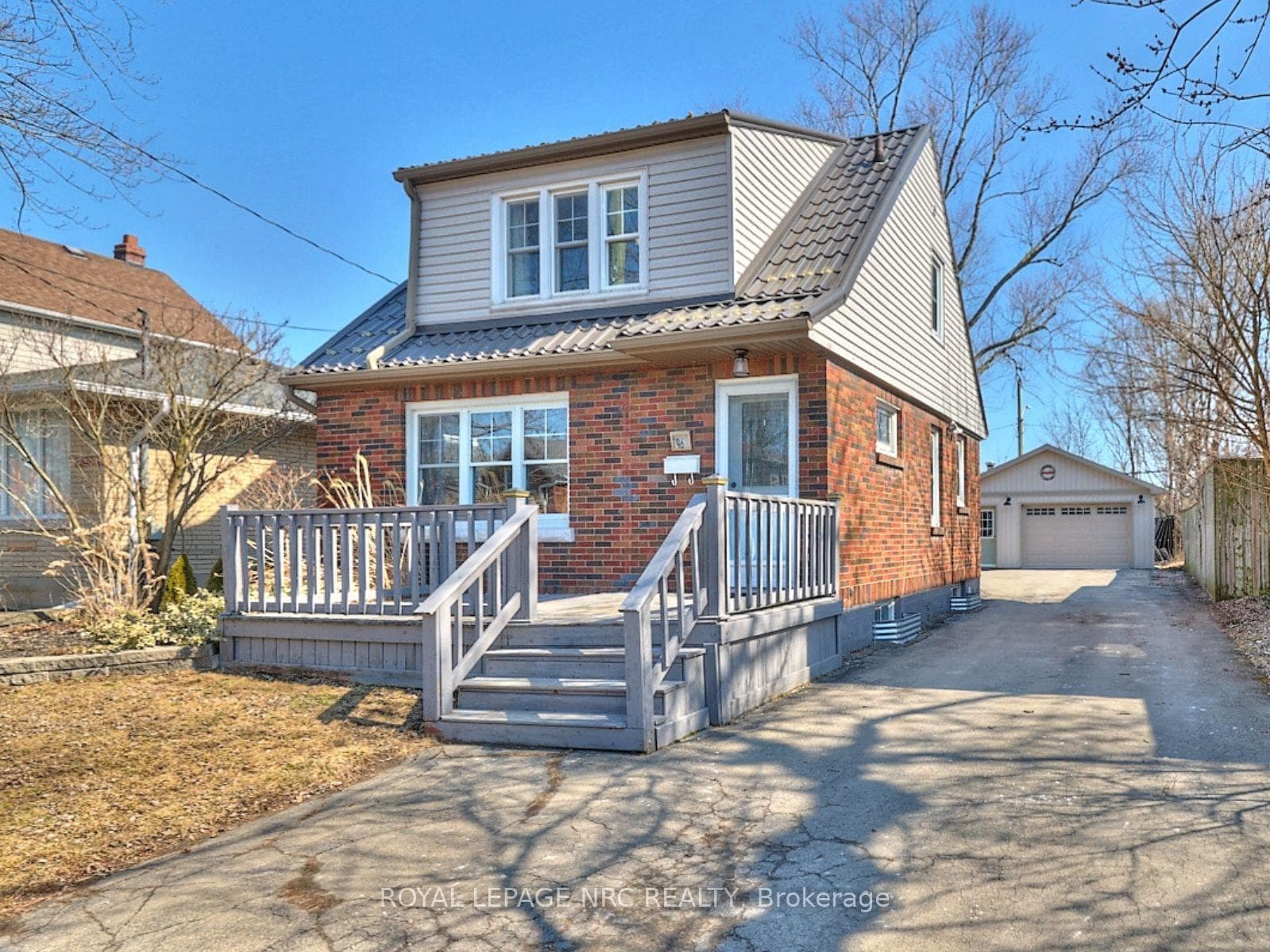 96 Wilton Avenue photo 1
