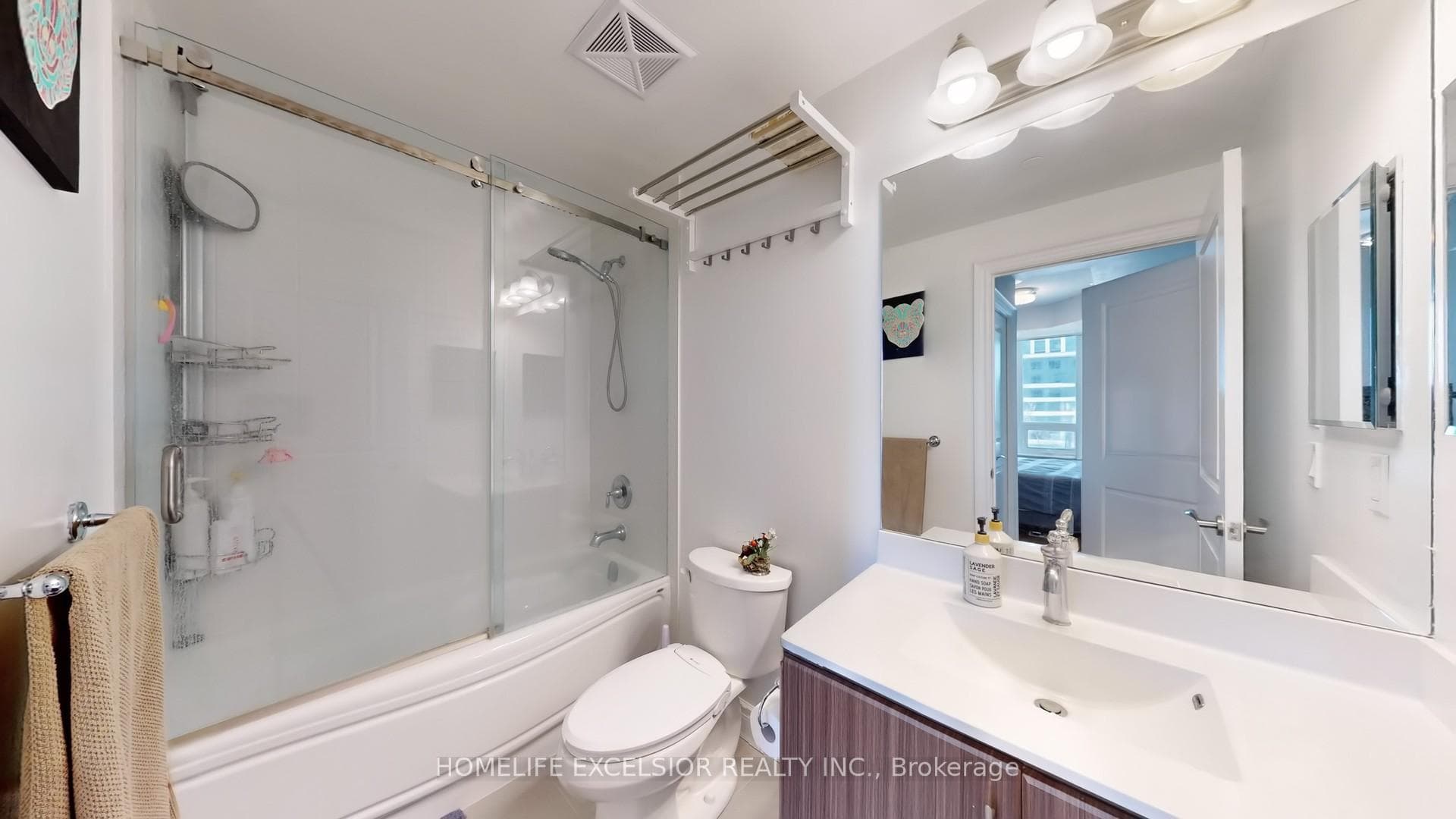 38 Cedarland Drive Unit 707 photo 15