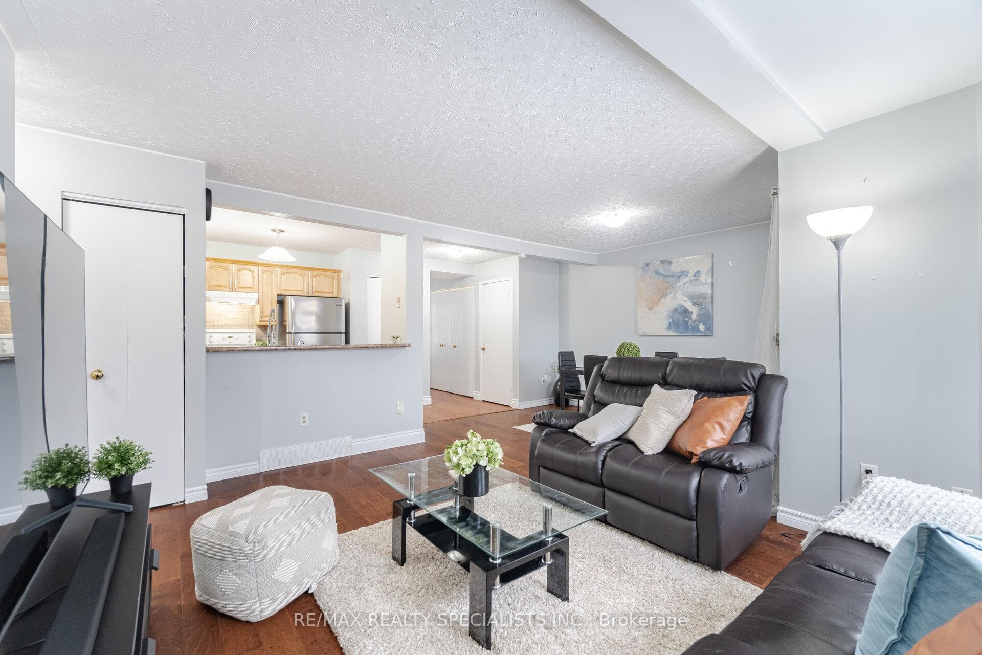 205 Highland Crescent Unit 11 photo 15