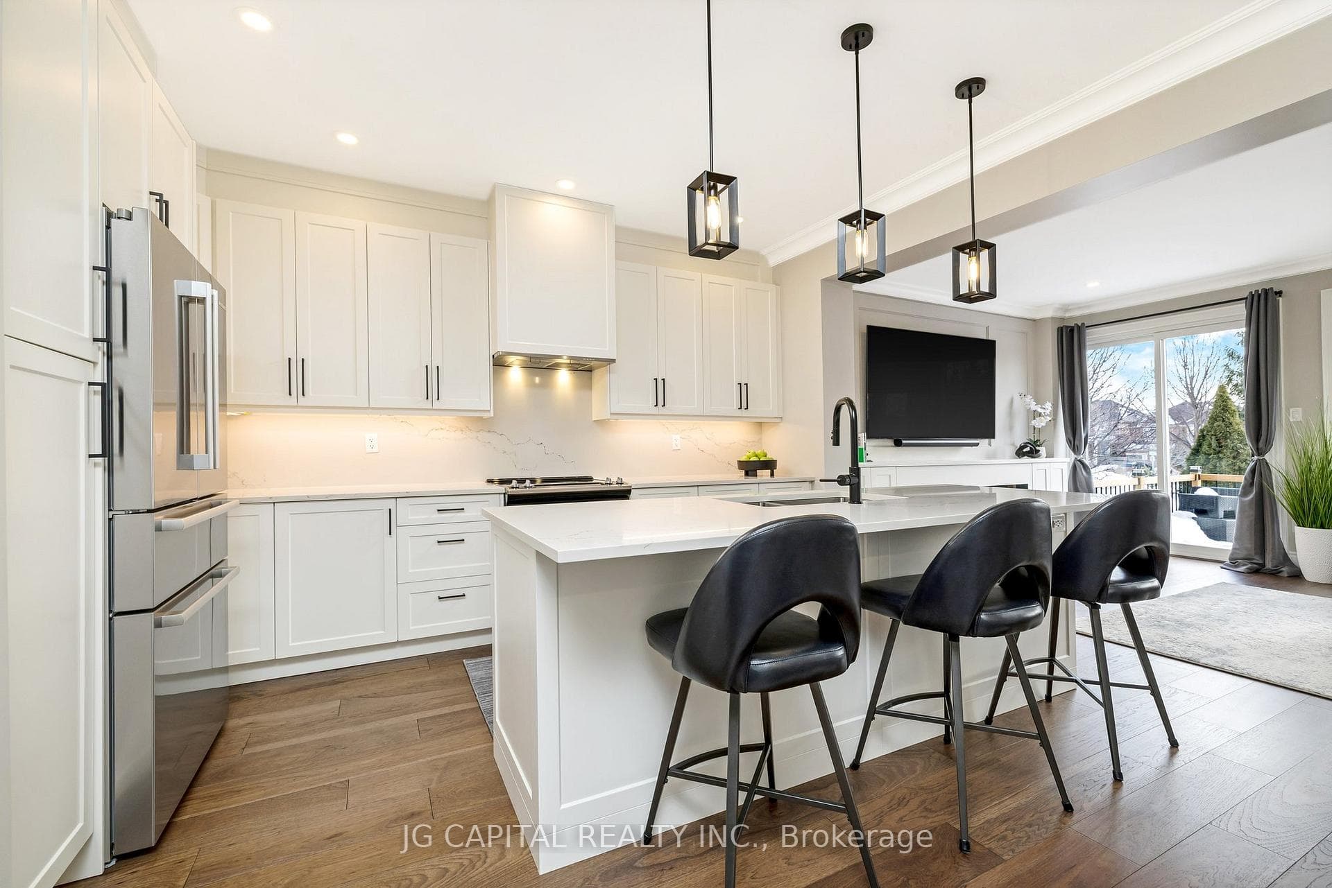 1154 Woodington Lane photo 8