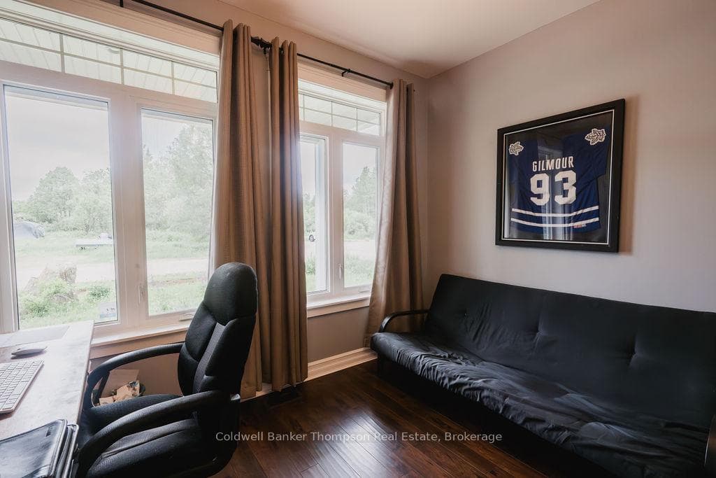 39 Riverside Avenue photo 18