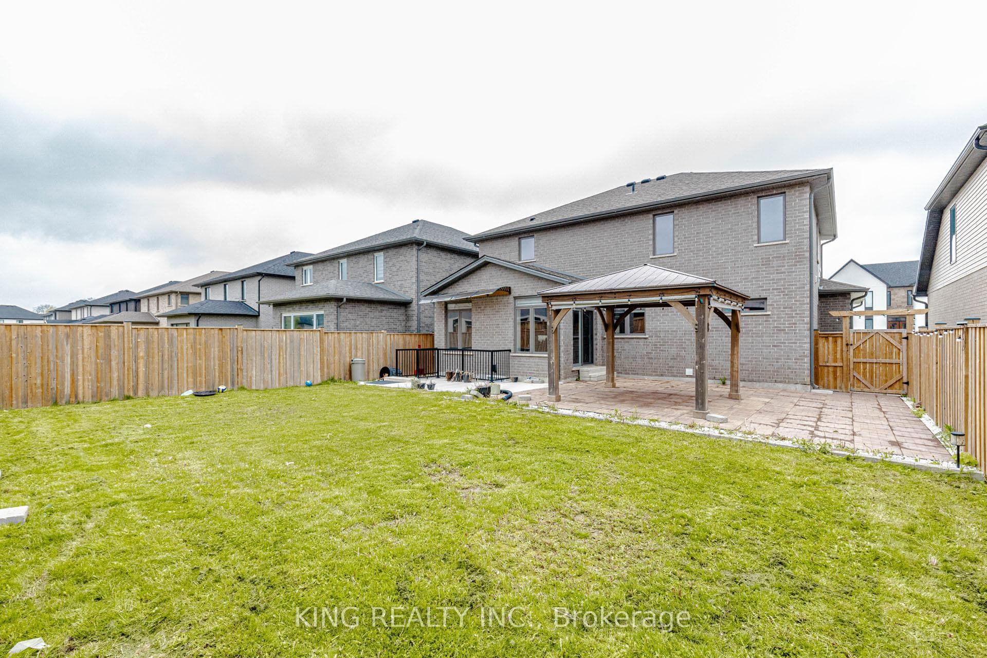 4091 CAMPBELL Street photo 43