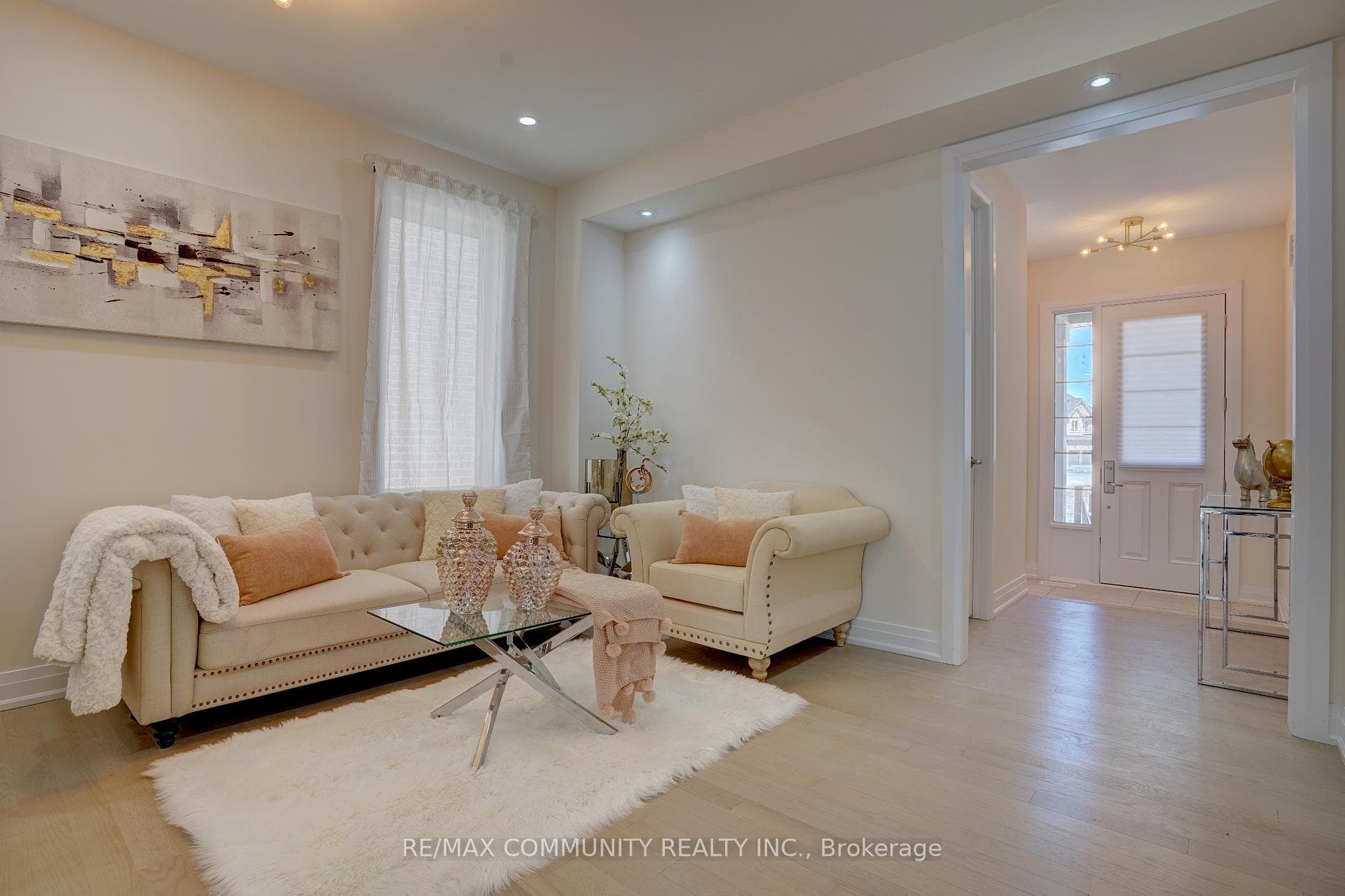 38 Wesley Brooks Street photo 6