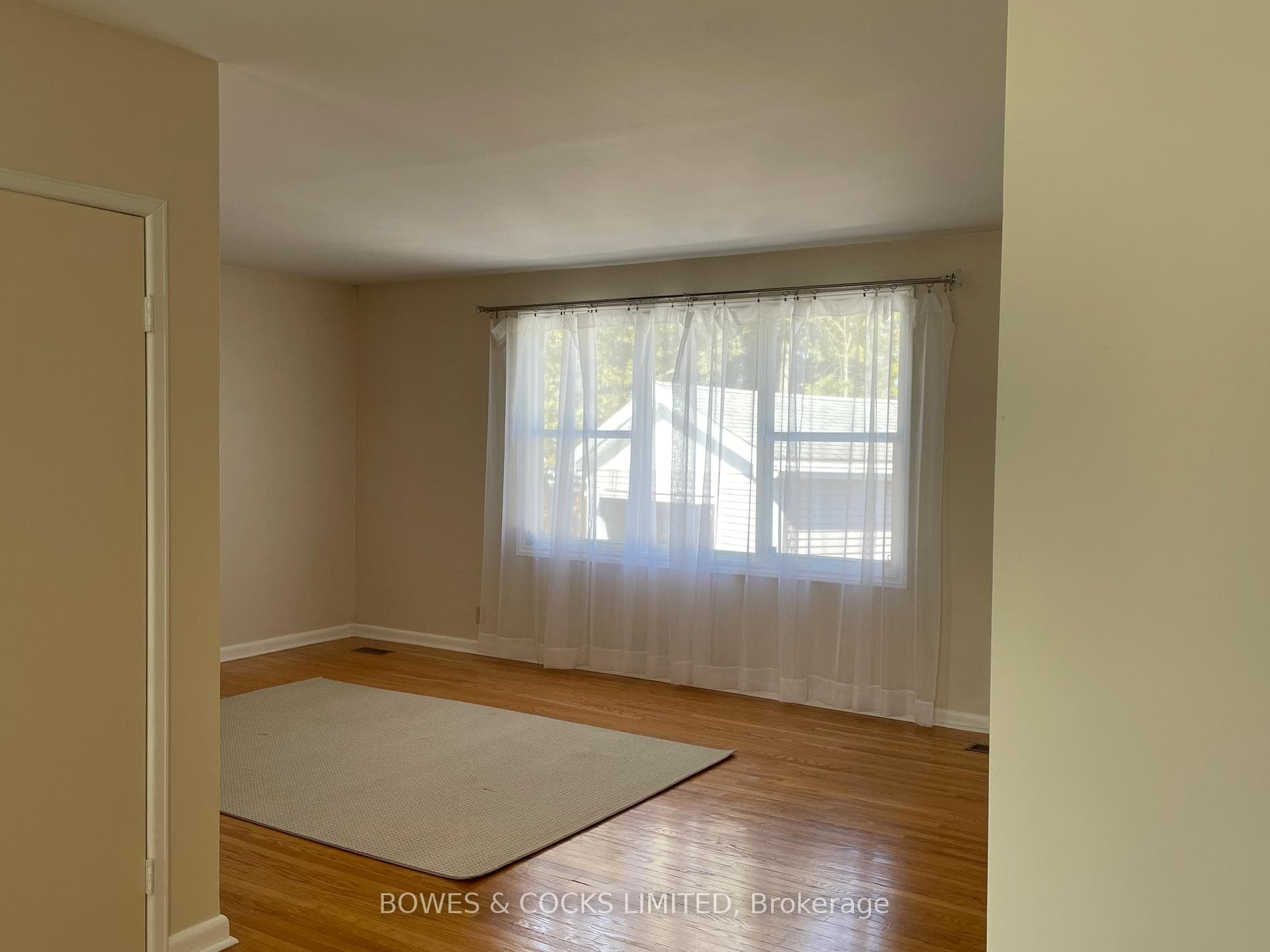 22 Hemlock Street photo 11
