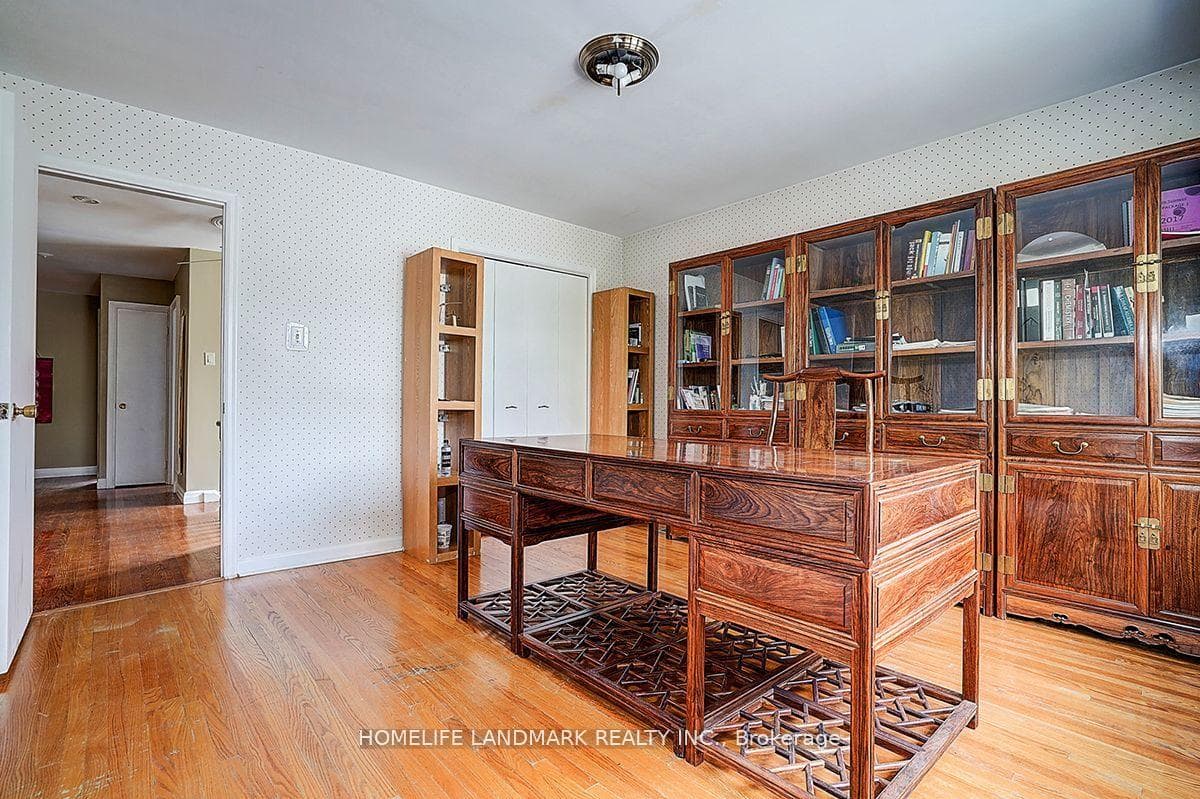 19 Stubbs Drive photo 12