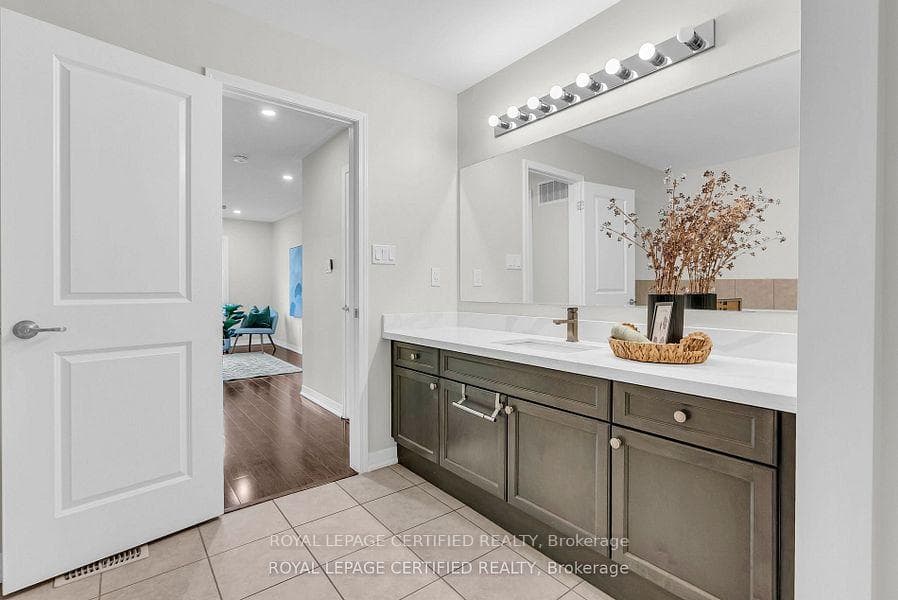 188 Beaveridge Avenue photo 36