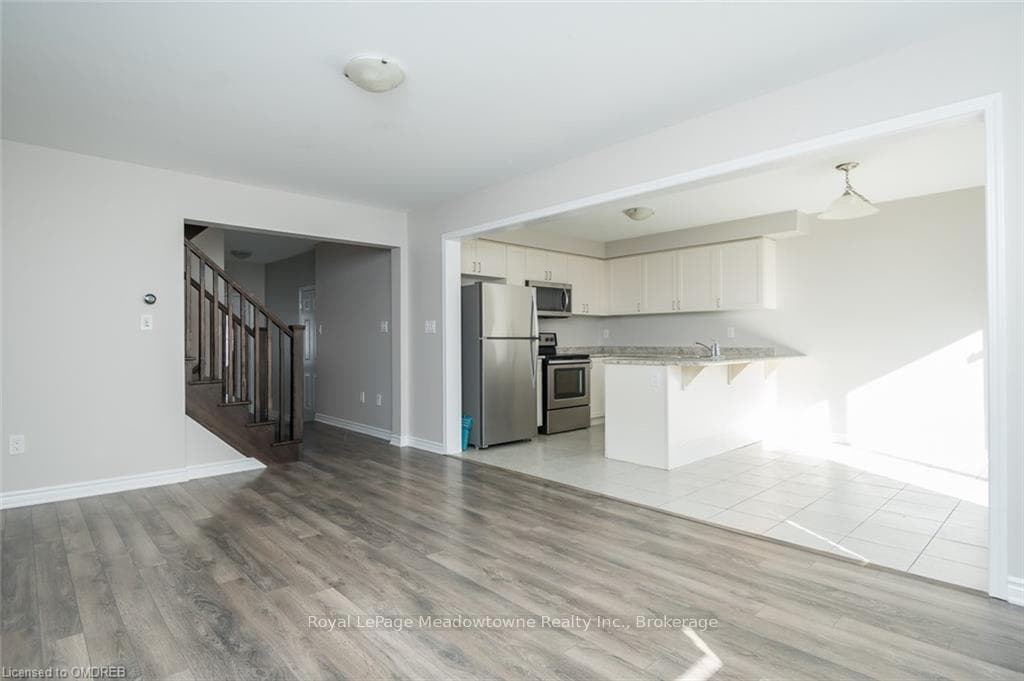 57 HATT Court photo 6