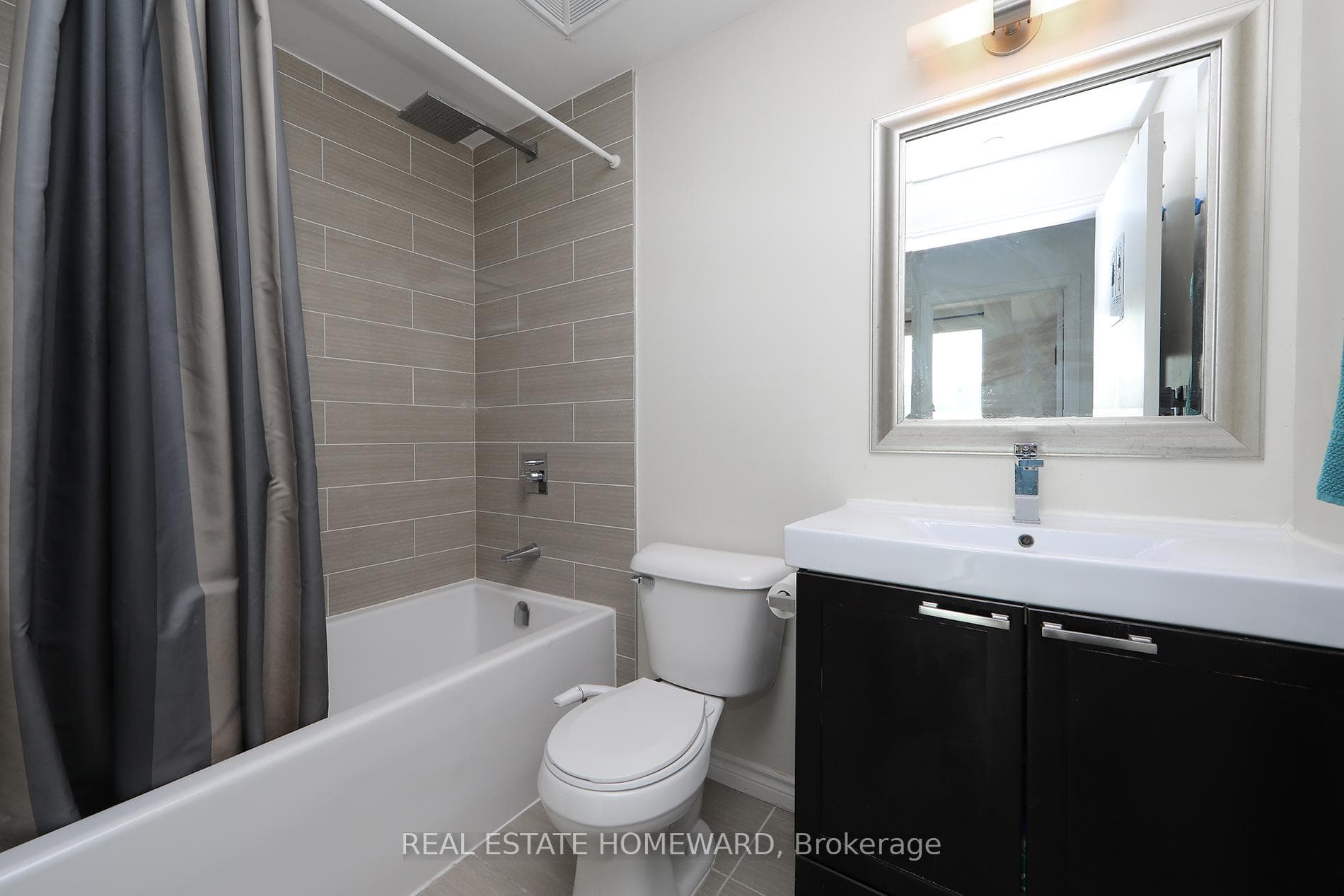1328 Birchmount Road Unit 1701 photo 20