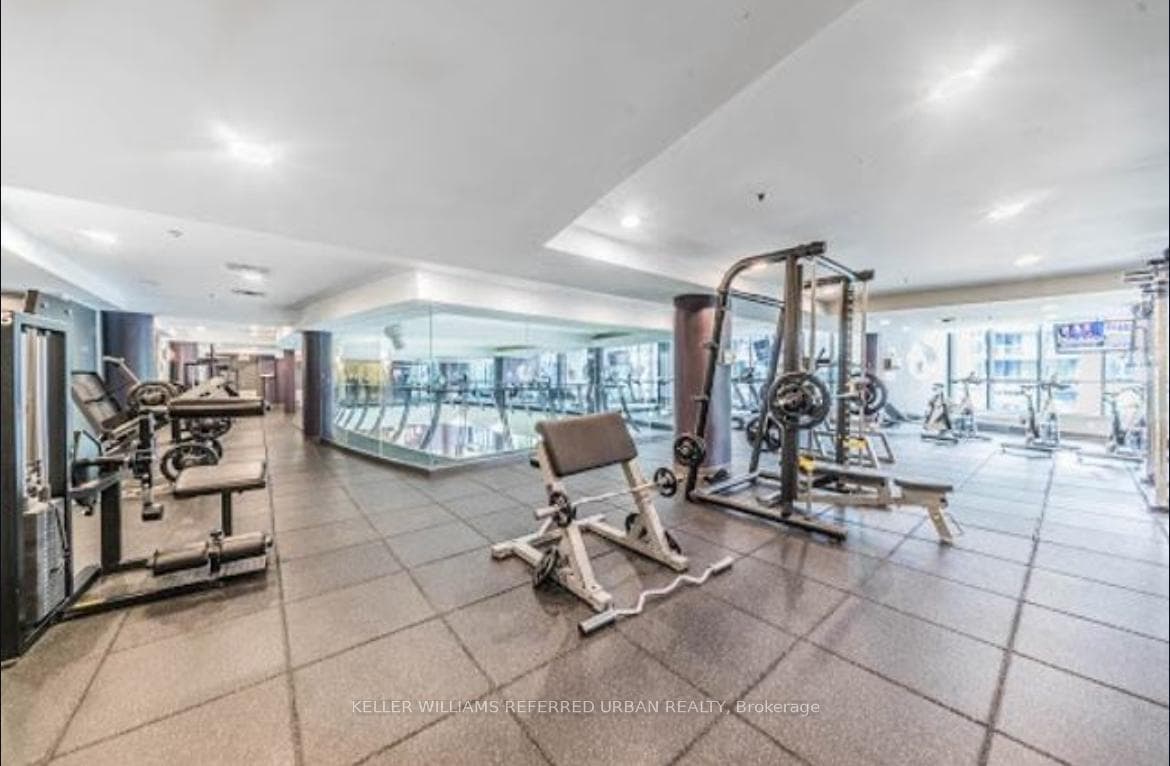 219 Fort York Boulevard Unit 2404 photo 14
