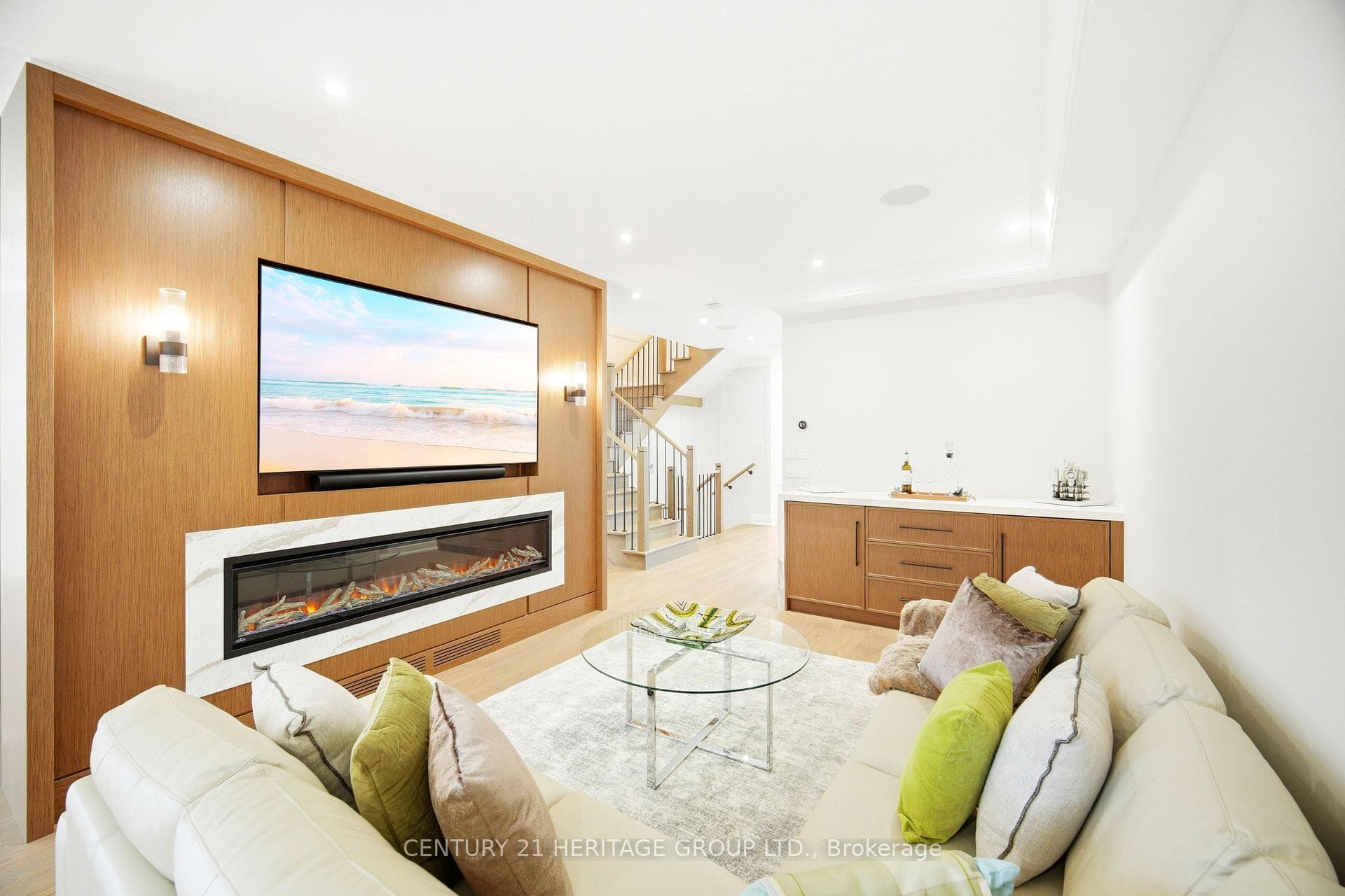 59 Estate Garden Drive photo 14