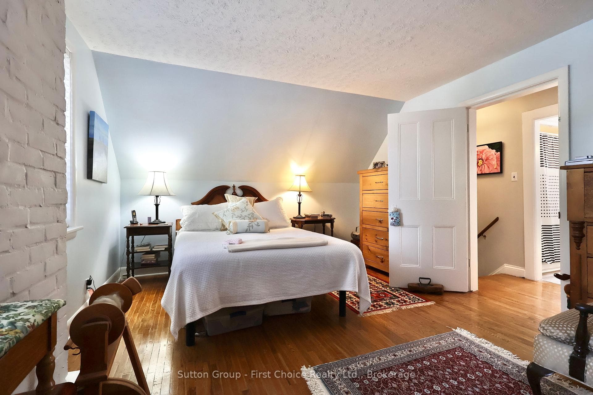 124 Nelson Street photo 28