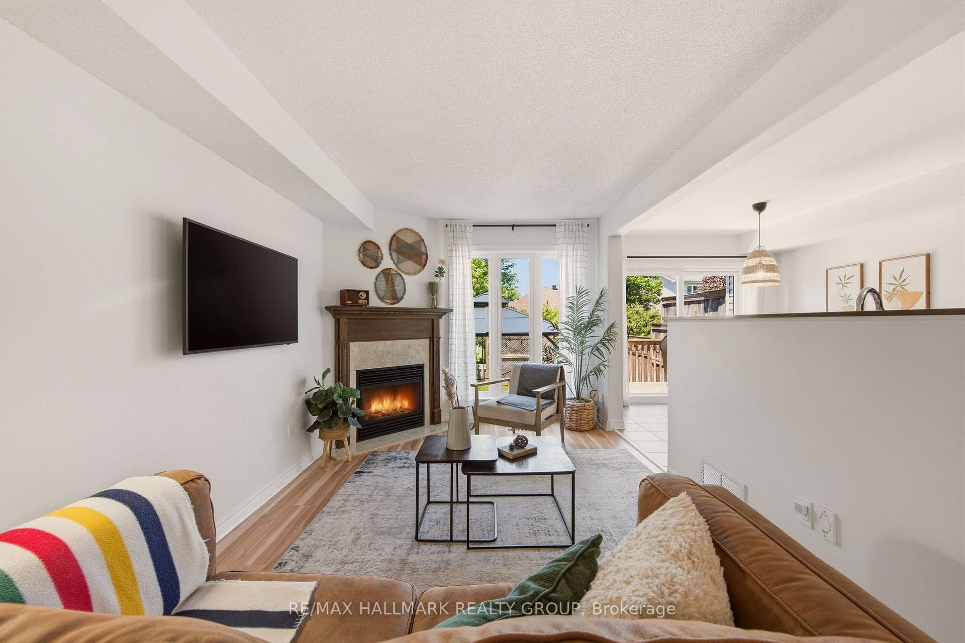 154 Talltree Crescent photo 9